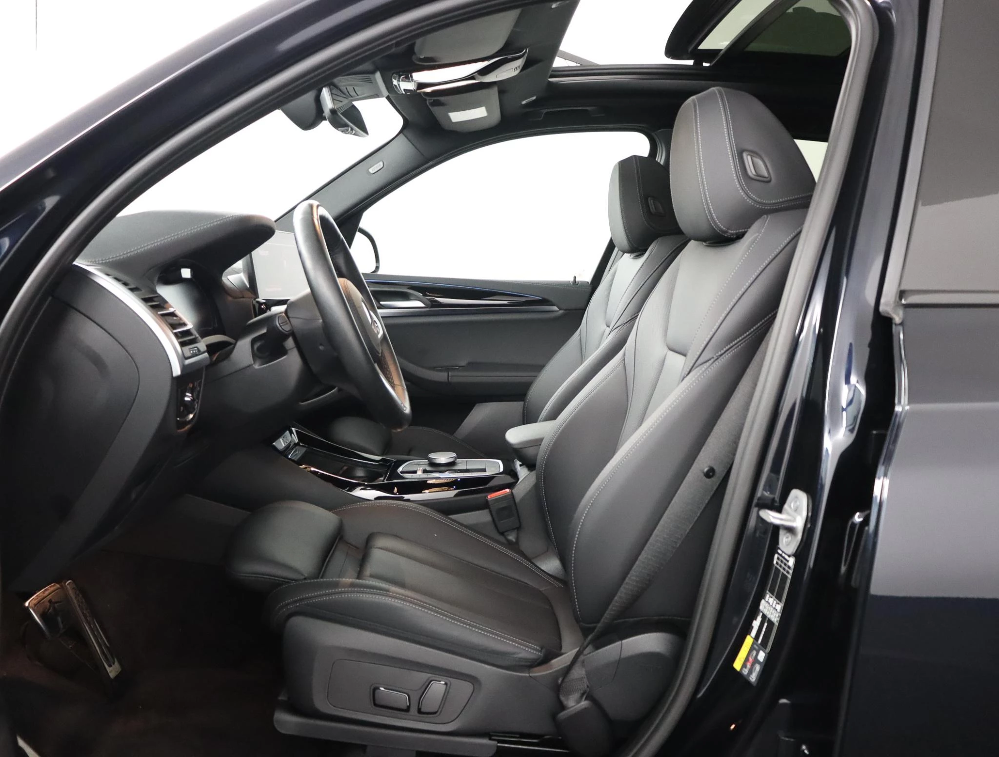 Hoofdafbeelding BMW iX3