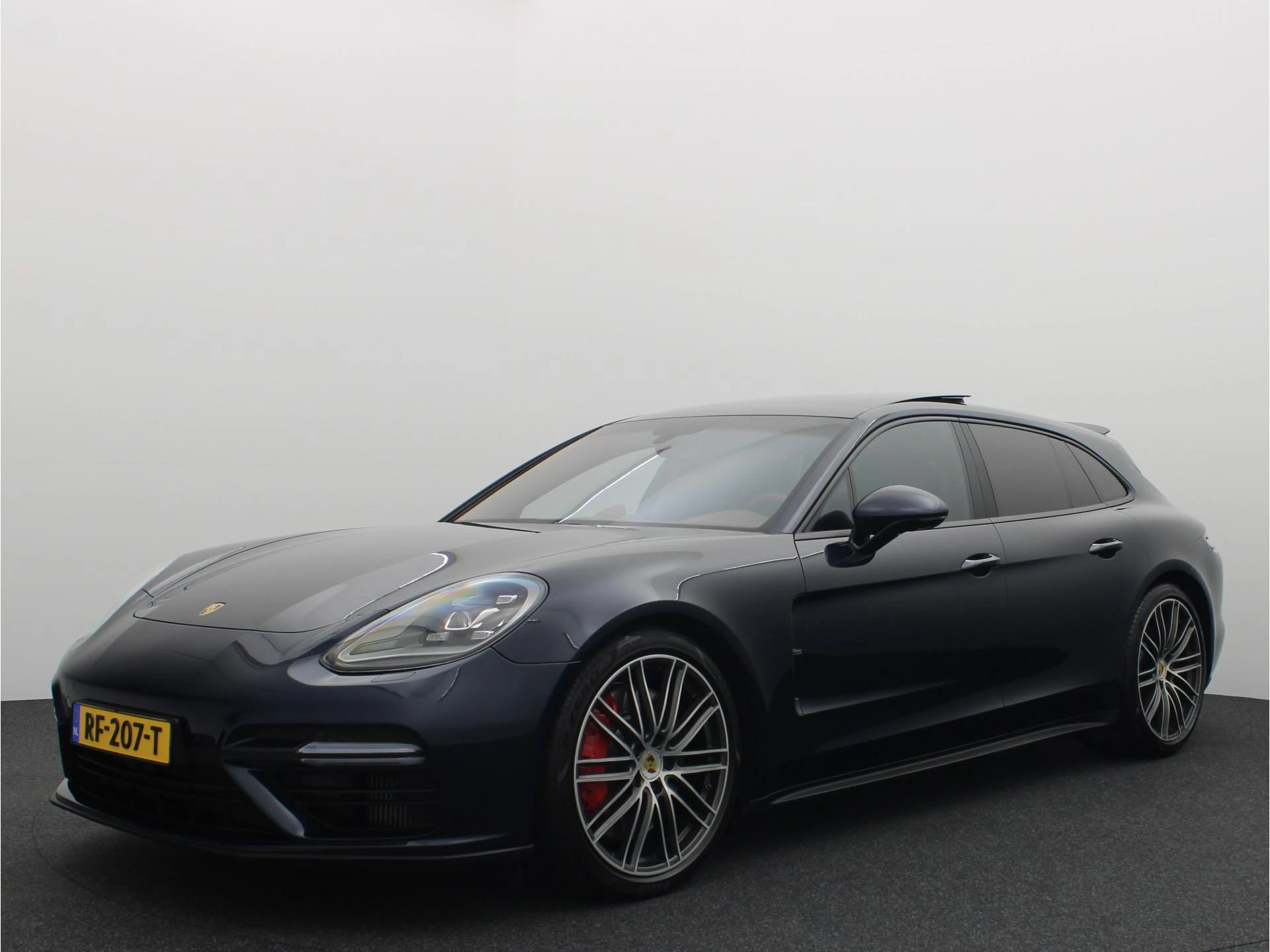 Hoofdafbeelding Porsche Panamera
