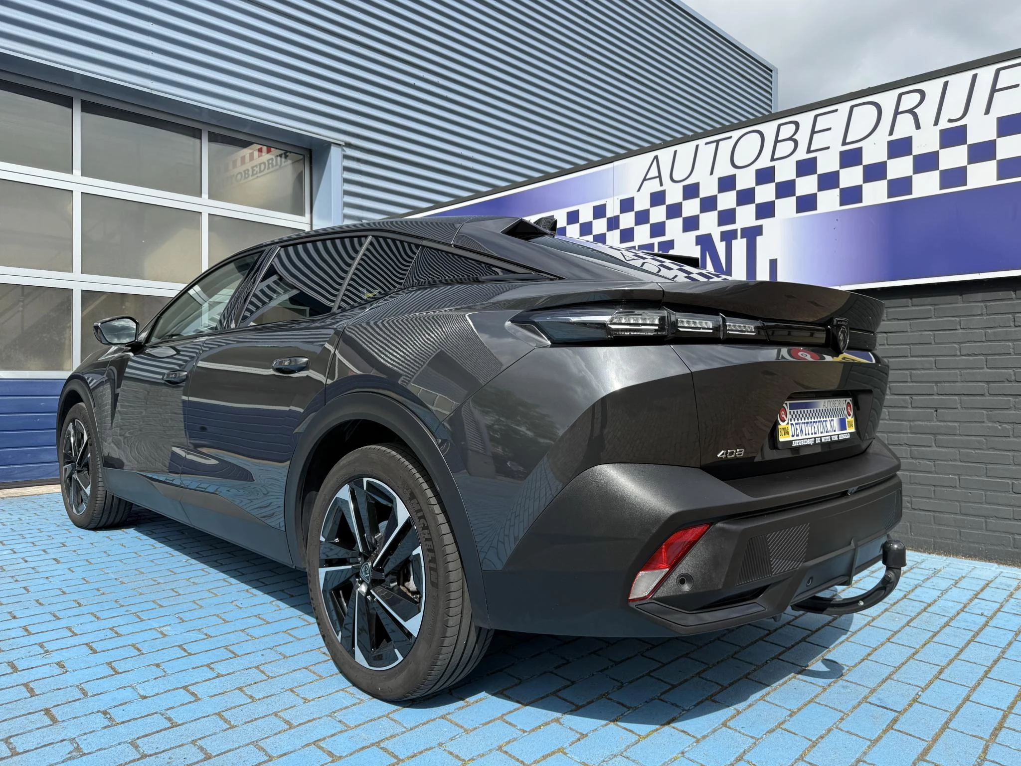 Hoofdafbeelding Peugeot 408