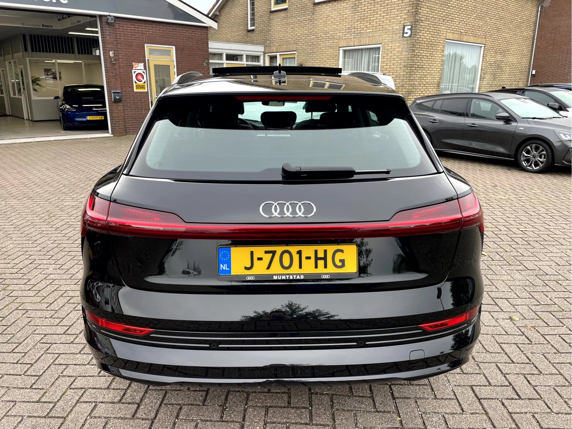 Hoofdafbeelding Audi e-tron