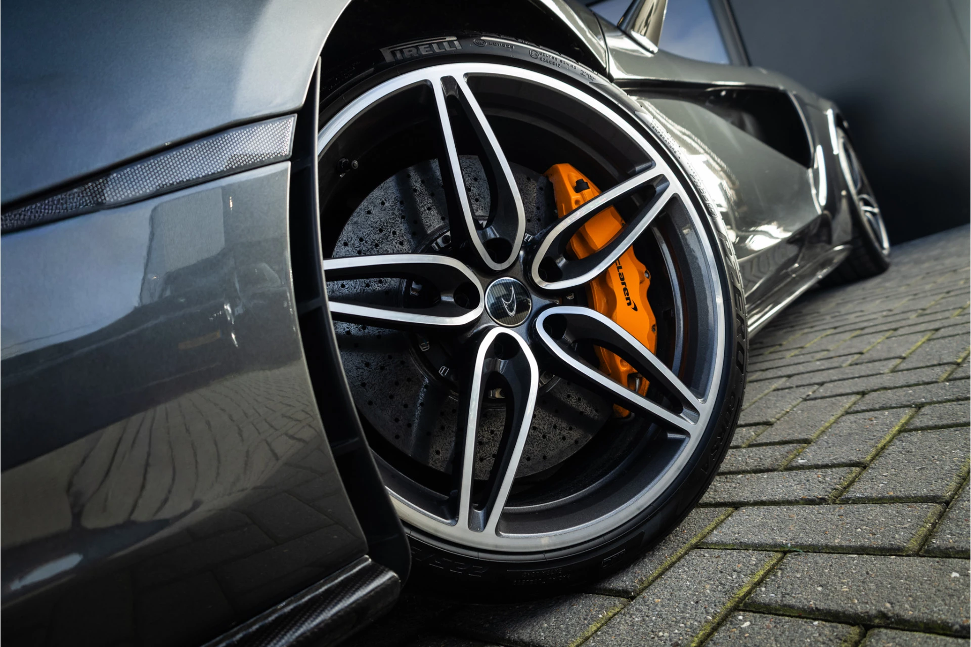 Hoofdafbeelding McLaren 570S