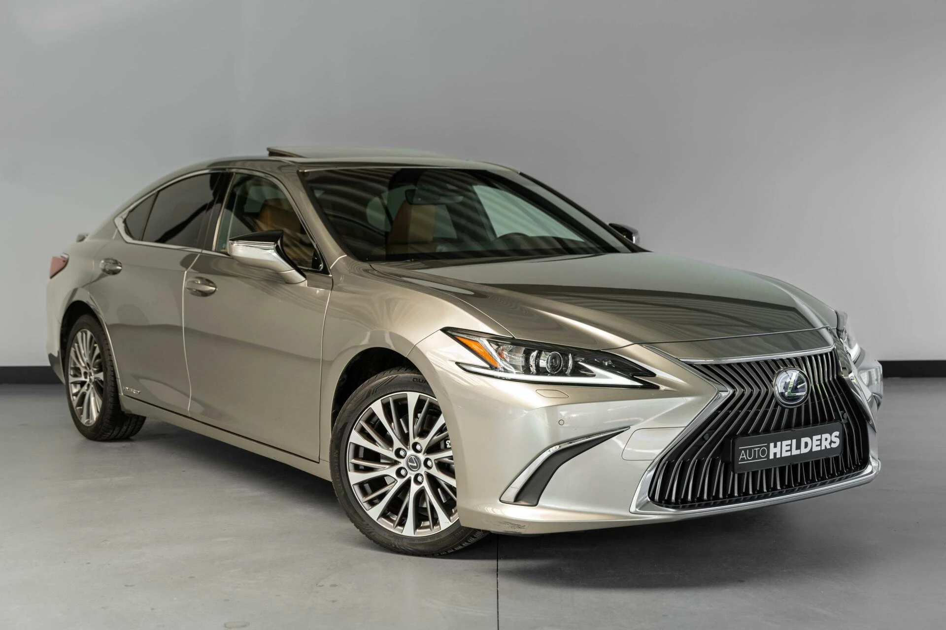 Hoofdafbeelding Lexus ES