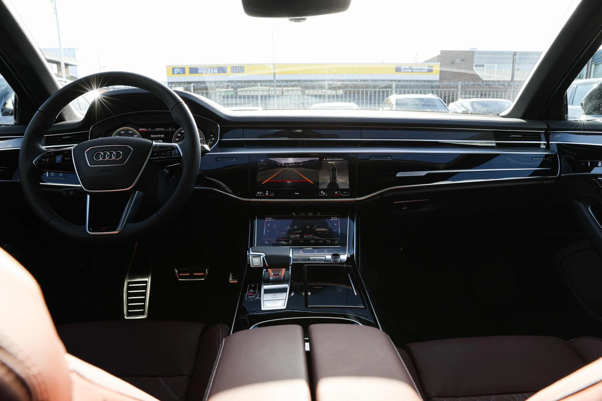 Hoofdafbeelding Audi A8