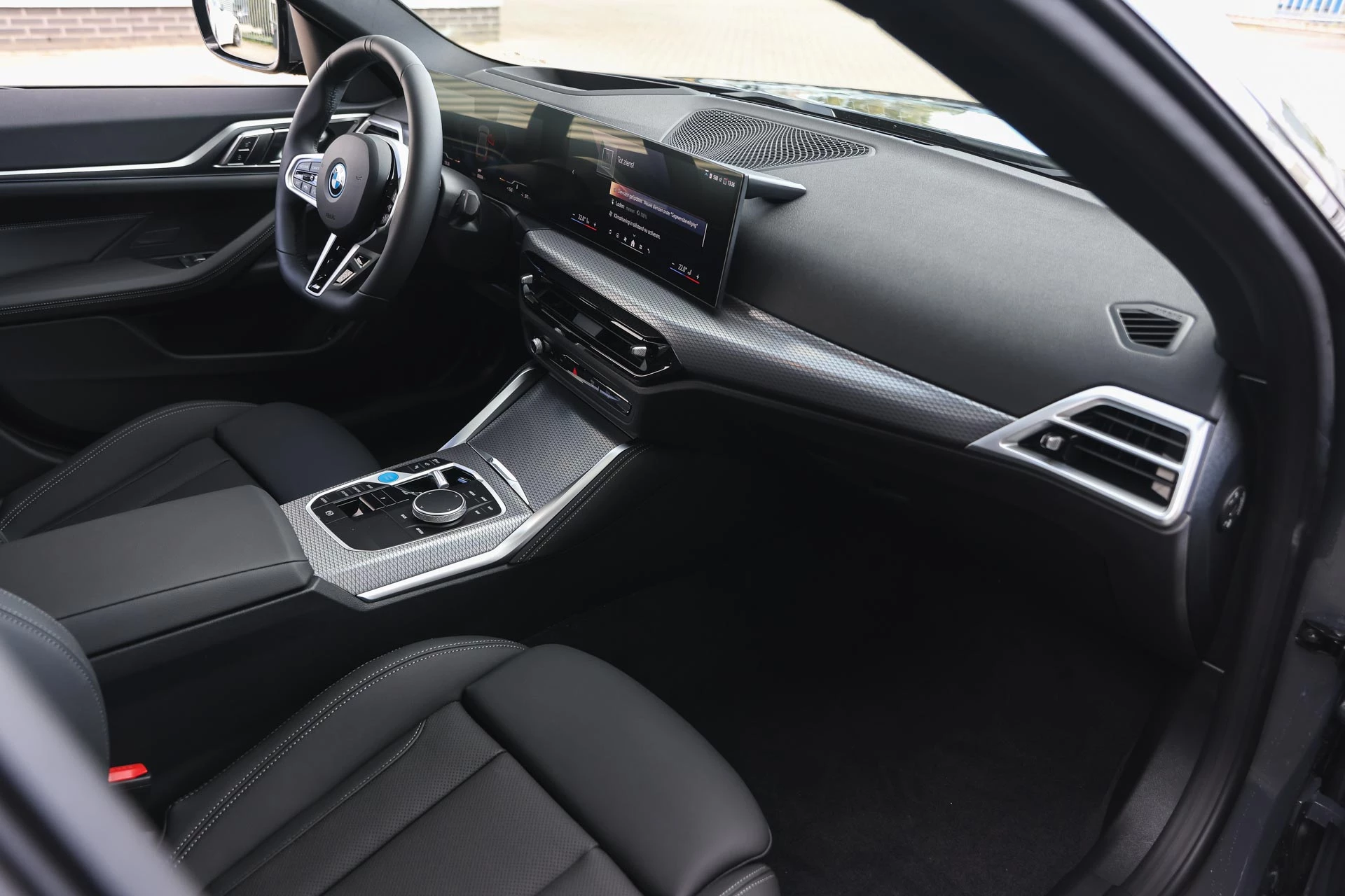 Hoofdafbeelding BMW i4