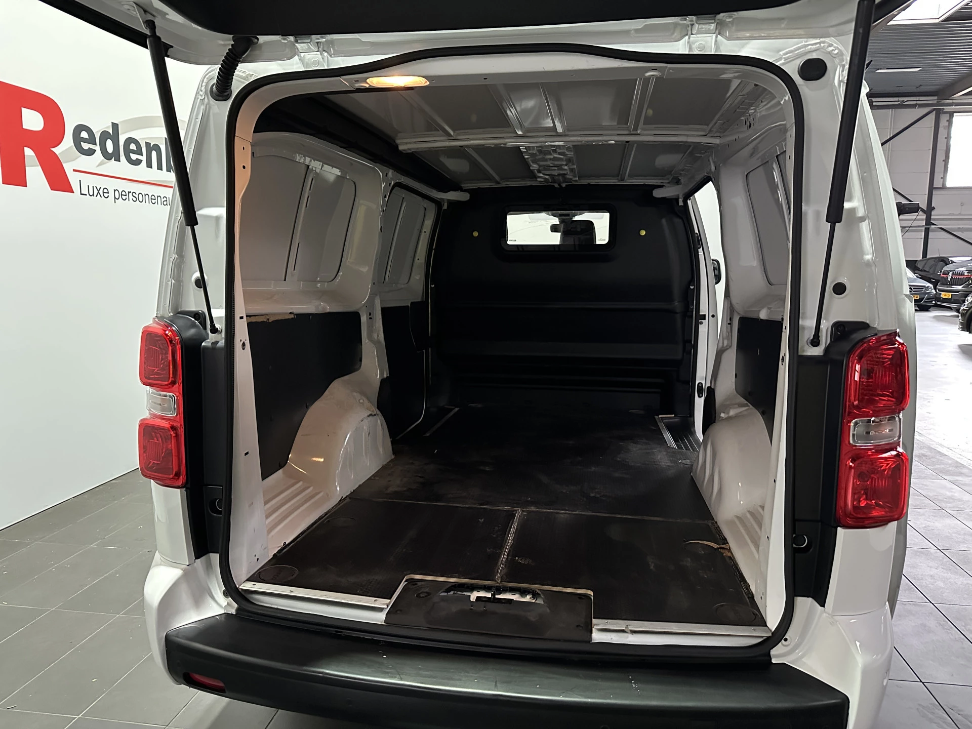 Hoofdafbeelding Peugeot Expert