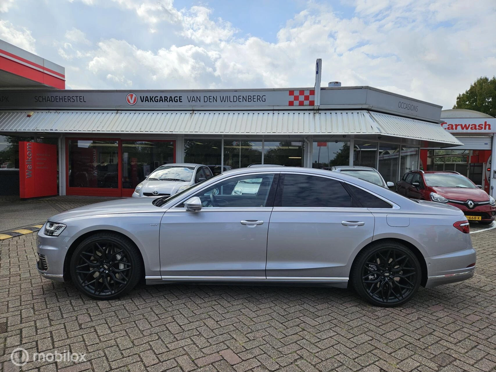 Hoofdafbeelding Audi A8