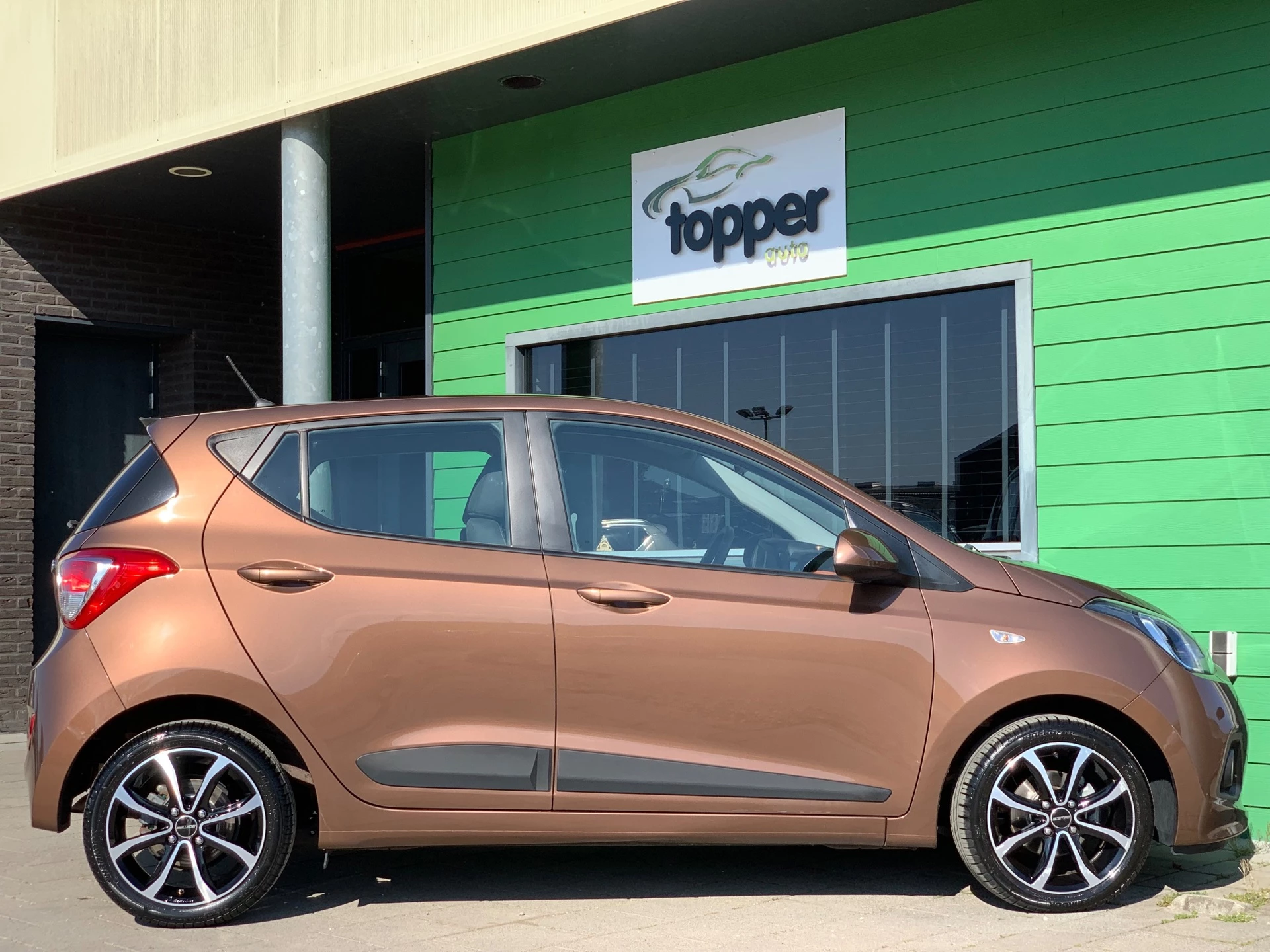 Hoofdafbeelding Hyundai i10