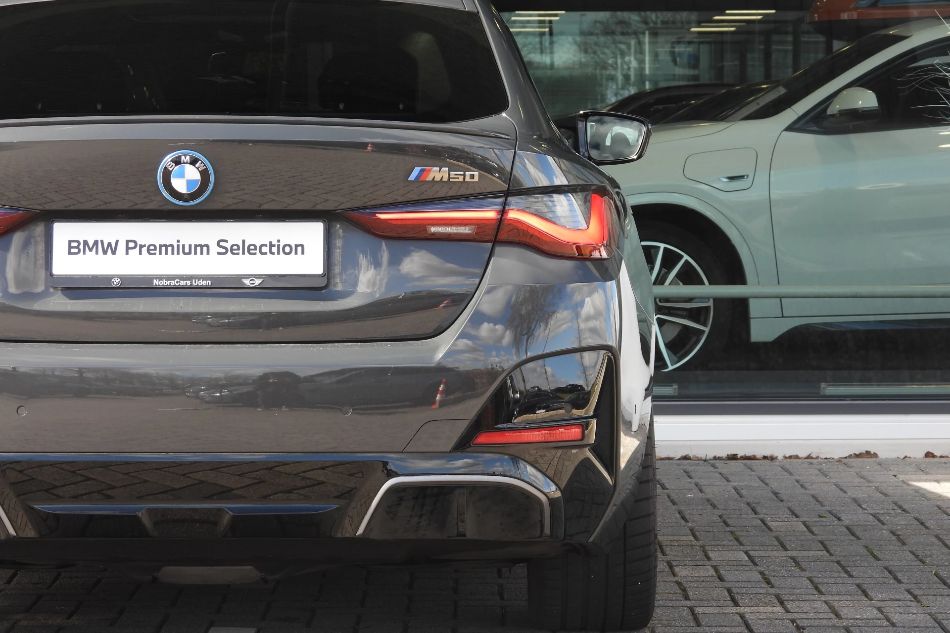 Hoofdafbeelding BMW i4