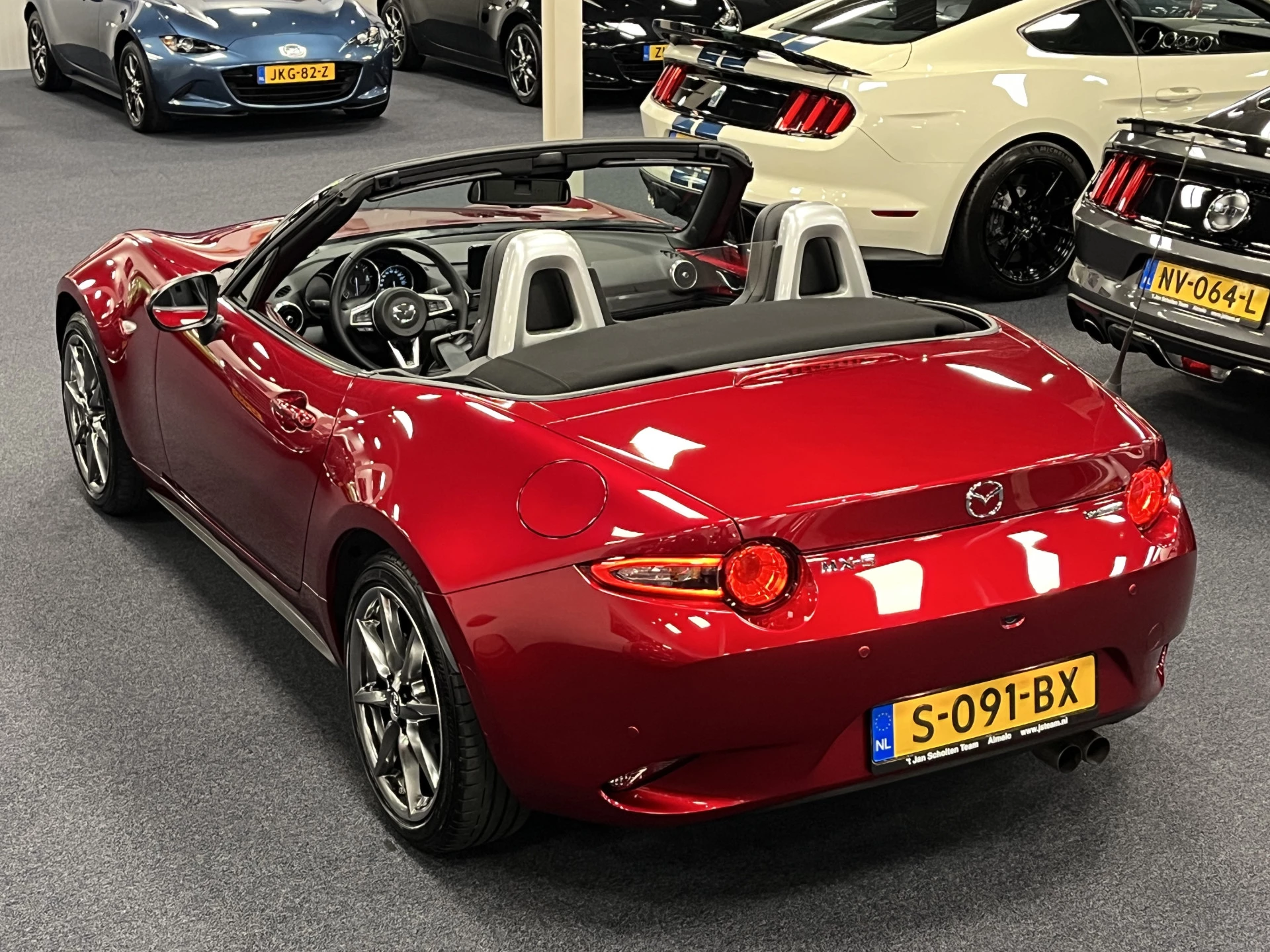Hoofdafbeelding Mazda MX-5