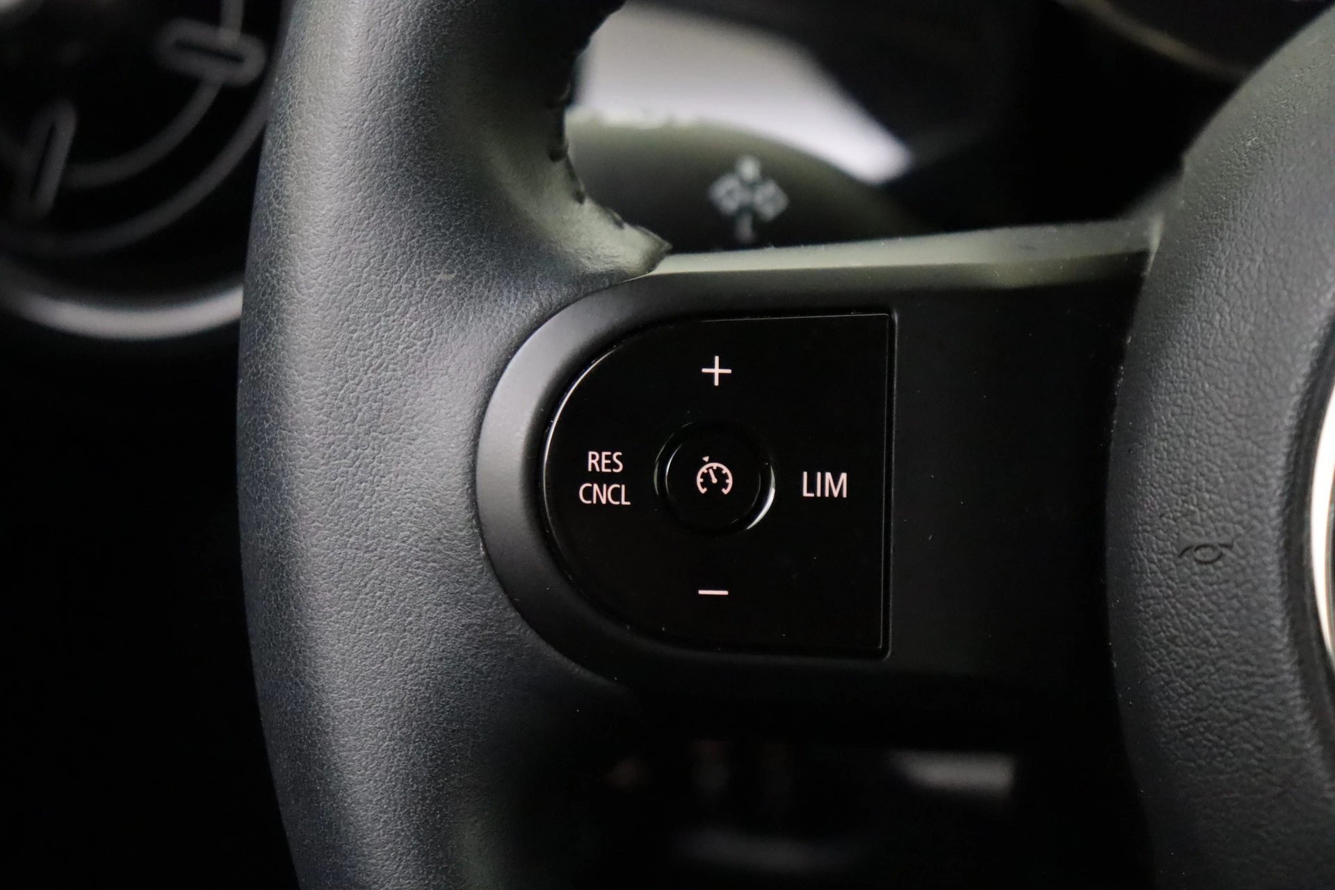 Hoofdafbeelding MINI One