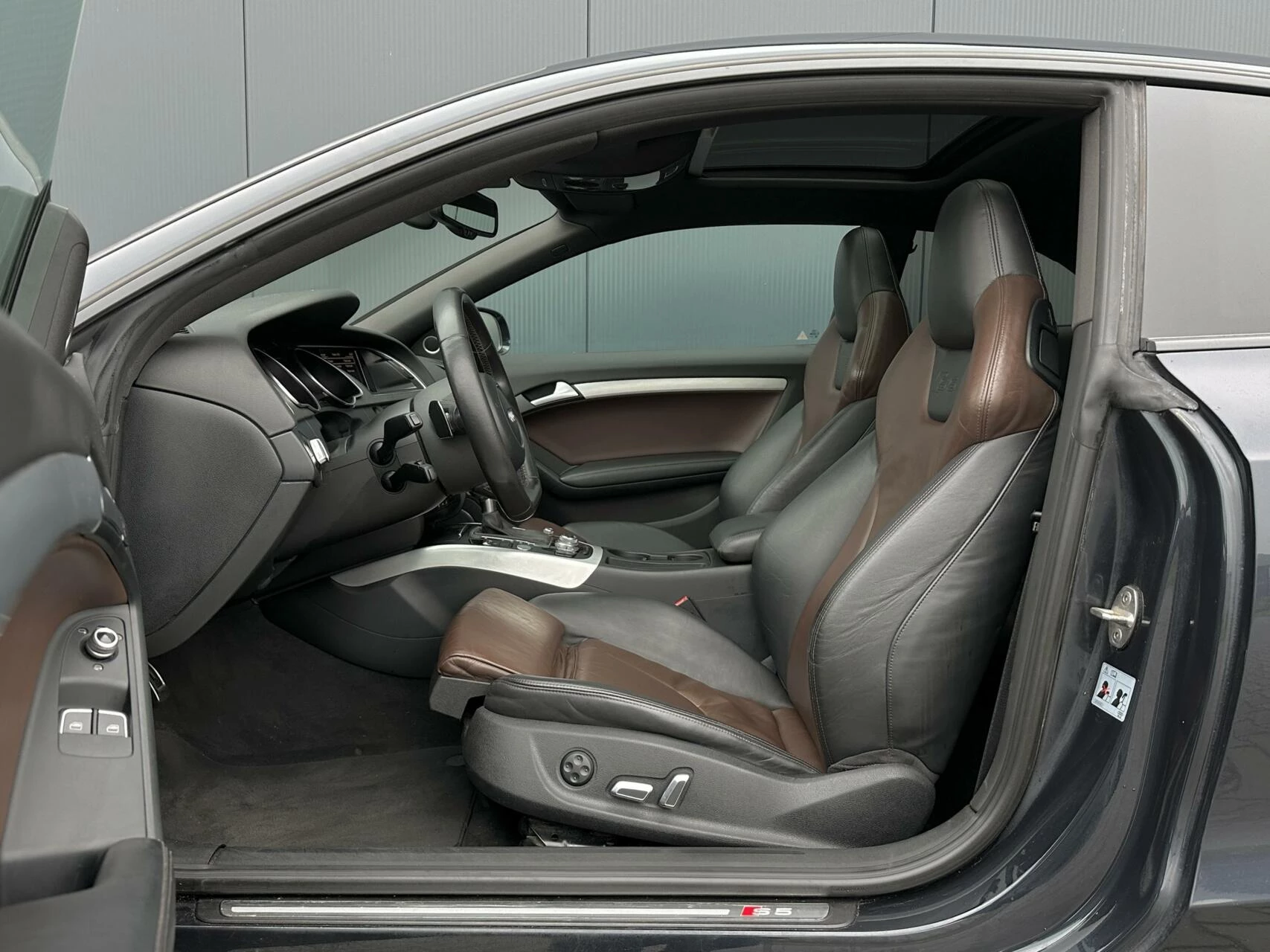 Hoofdafbeelding Audi S5