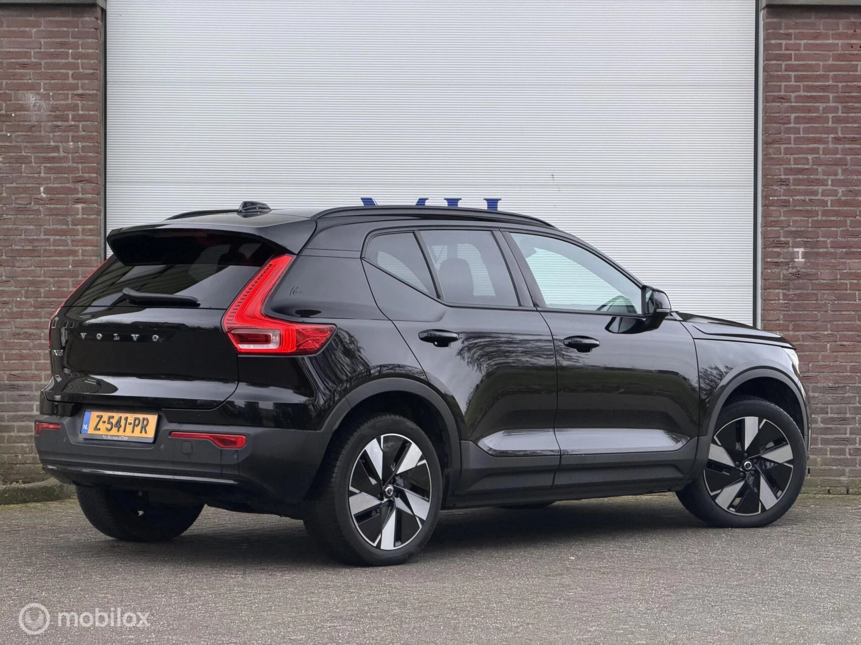 Hoofdafbeelding Volvo EX40