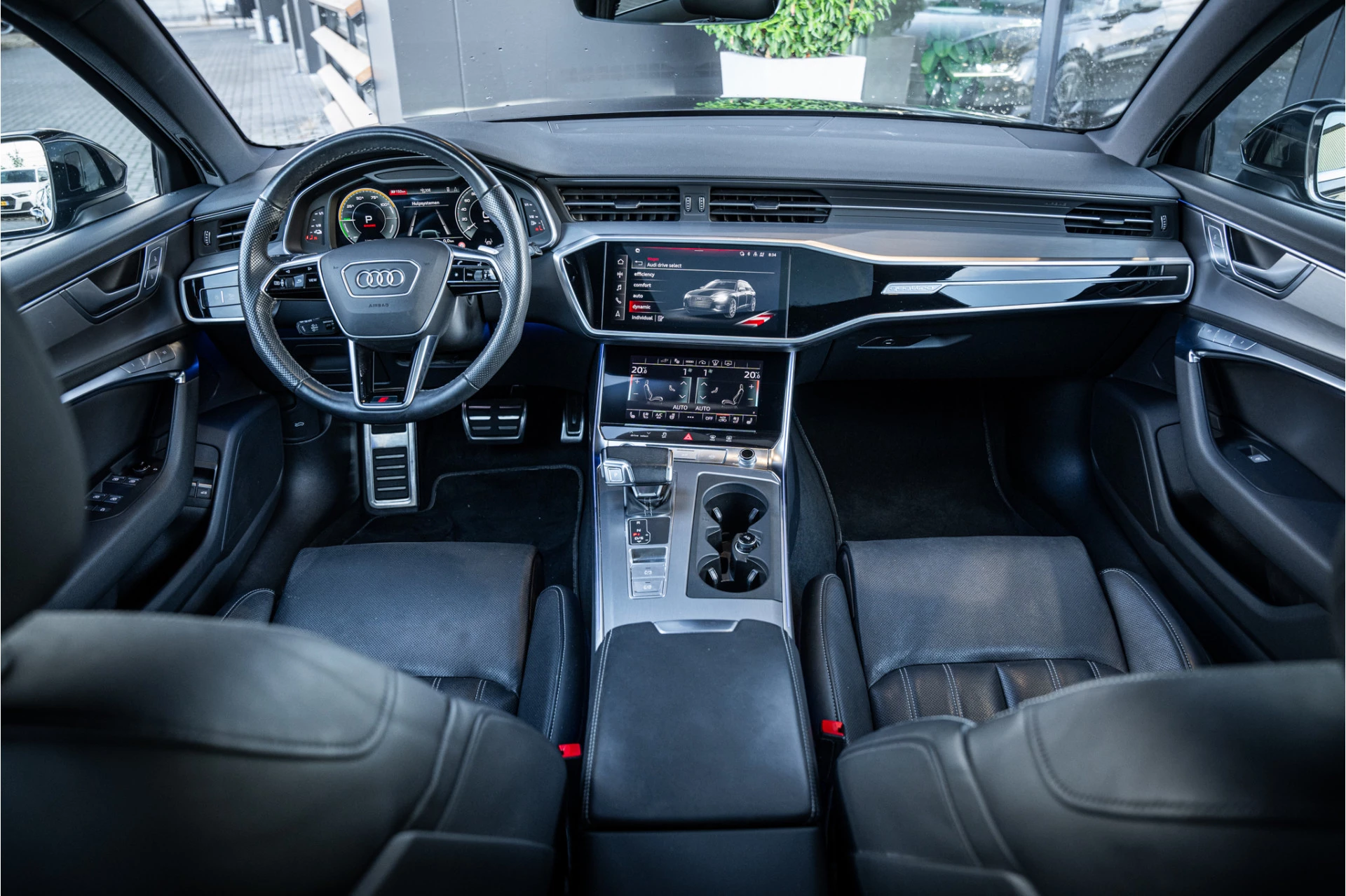 Hoofdafbeelding Audi A6