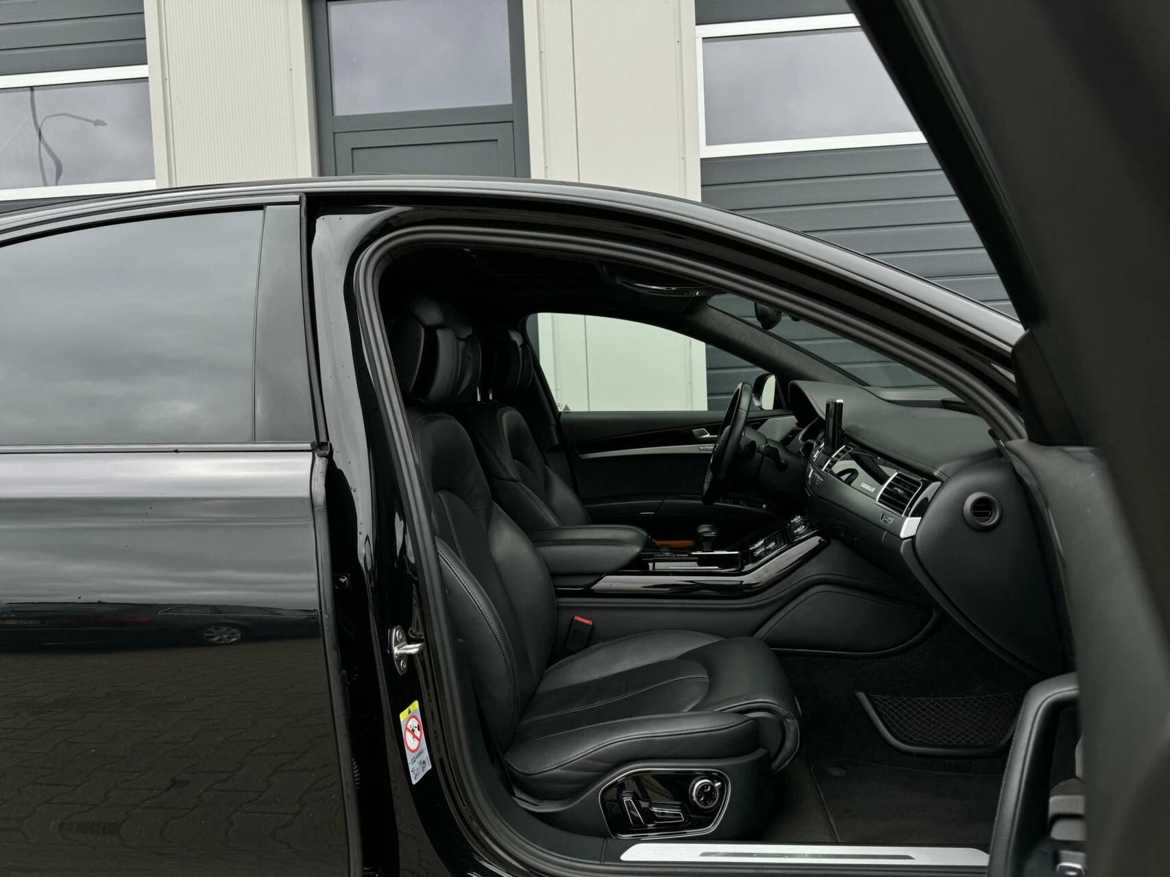 Hoofdafbeelding Audi A8