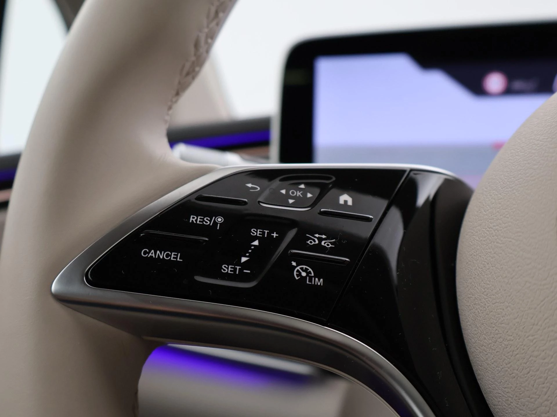 Hoofdafbeelding Mercedes-Benz EQS