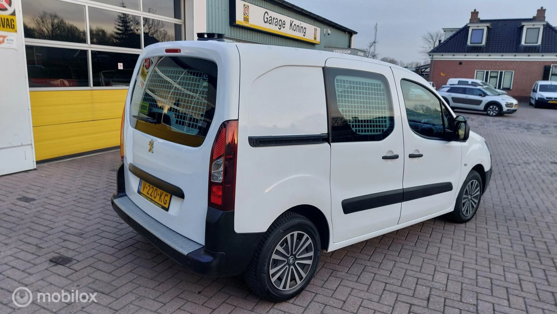 Hoofdafbeelding Peugeot Partner