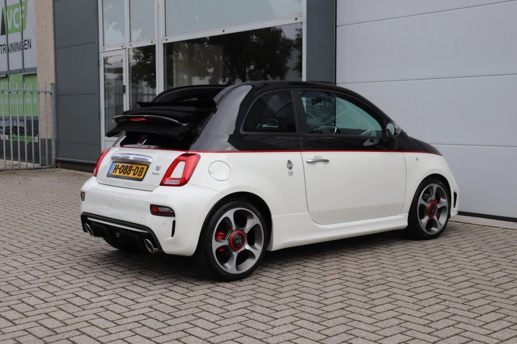 Hoofdafbeelding Fiat 500C