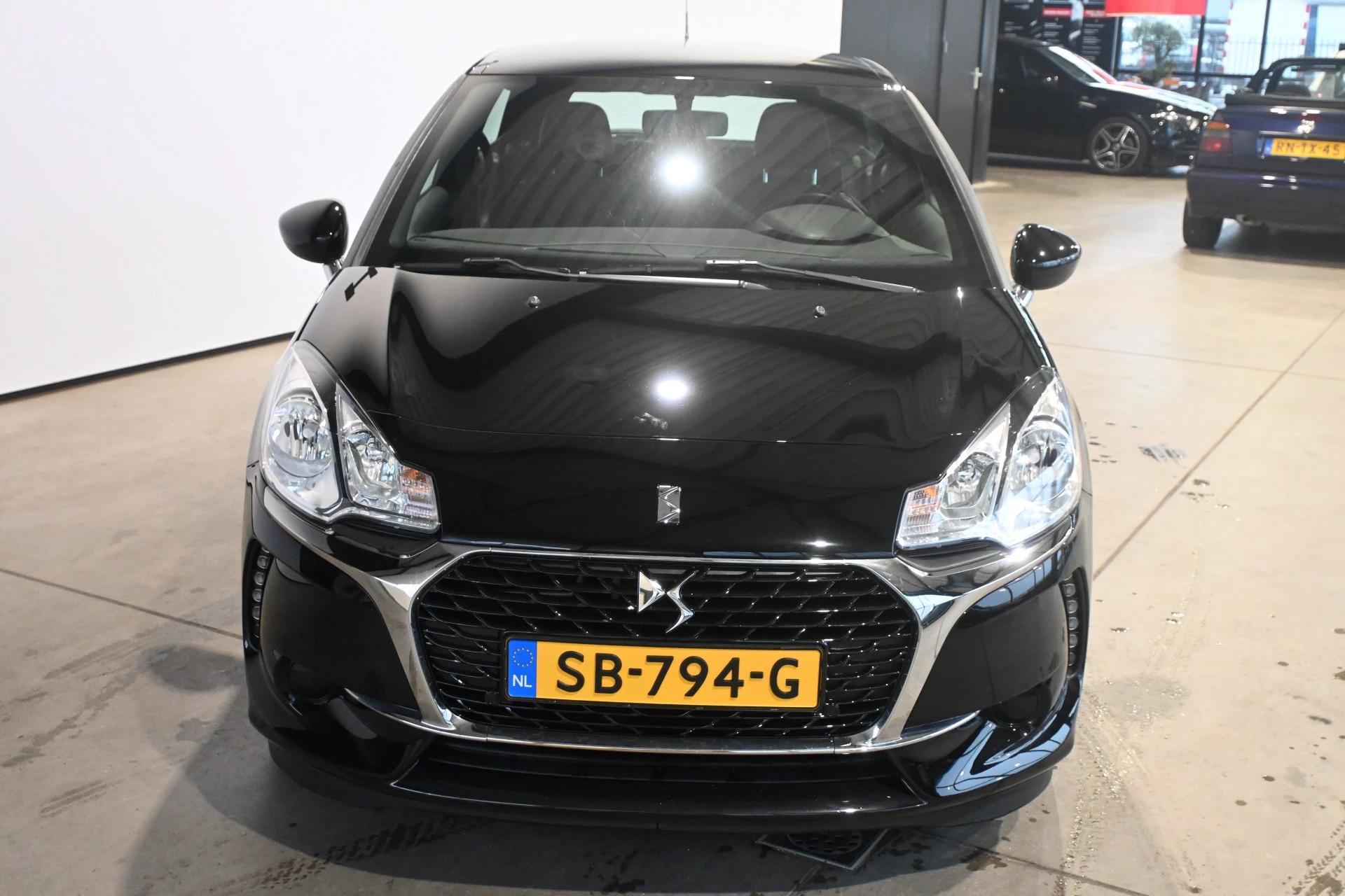 Hoofdafbeelding DS DS 3