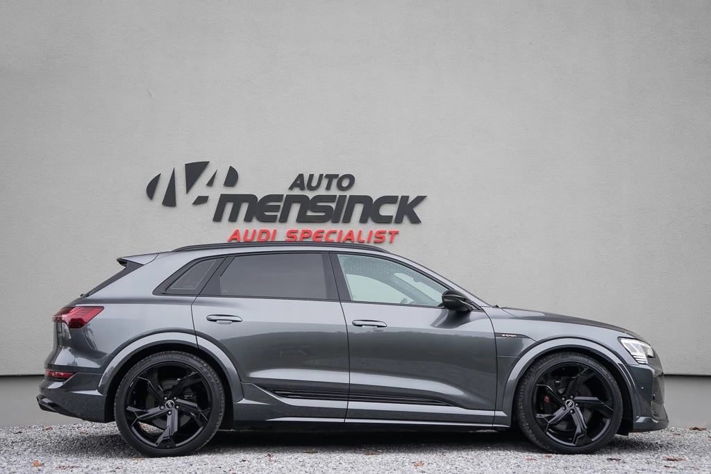 Hoofdafbeelding Audi e-tron