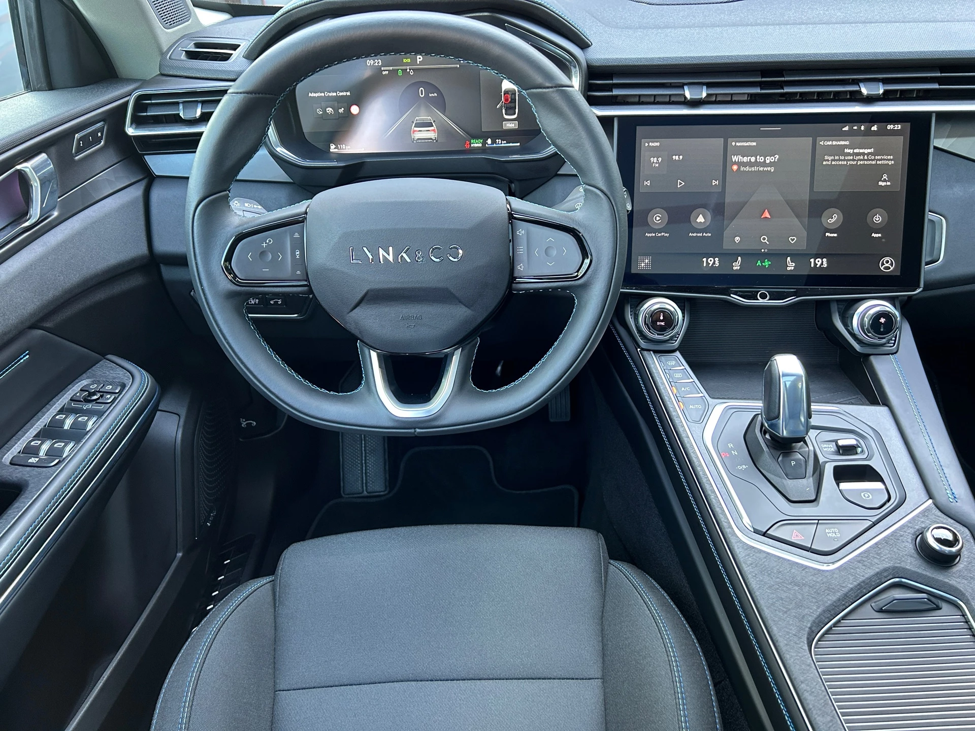 Hoofdafbeelding Lynk & Co 01