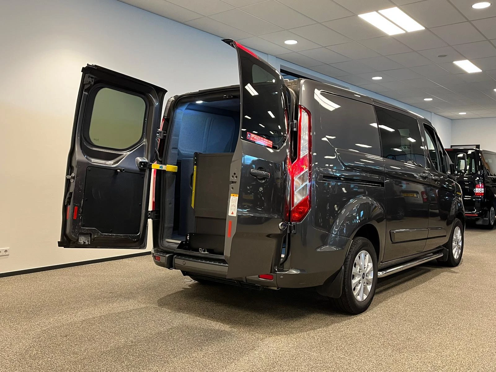 Hoofdafbeelding Ford Transit Custom