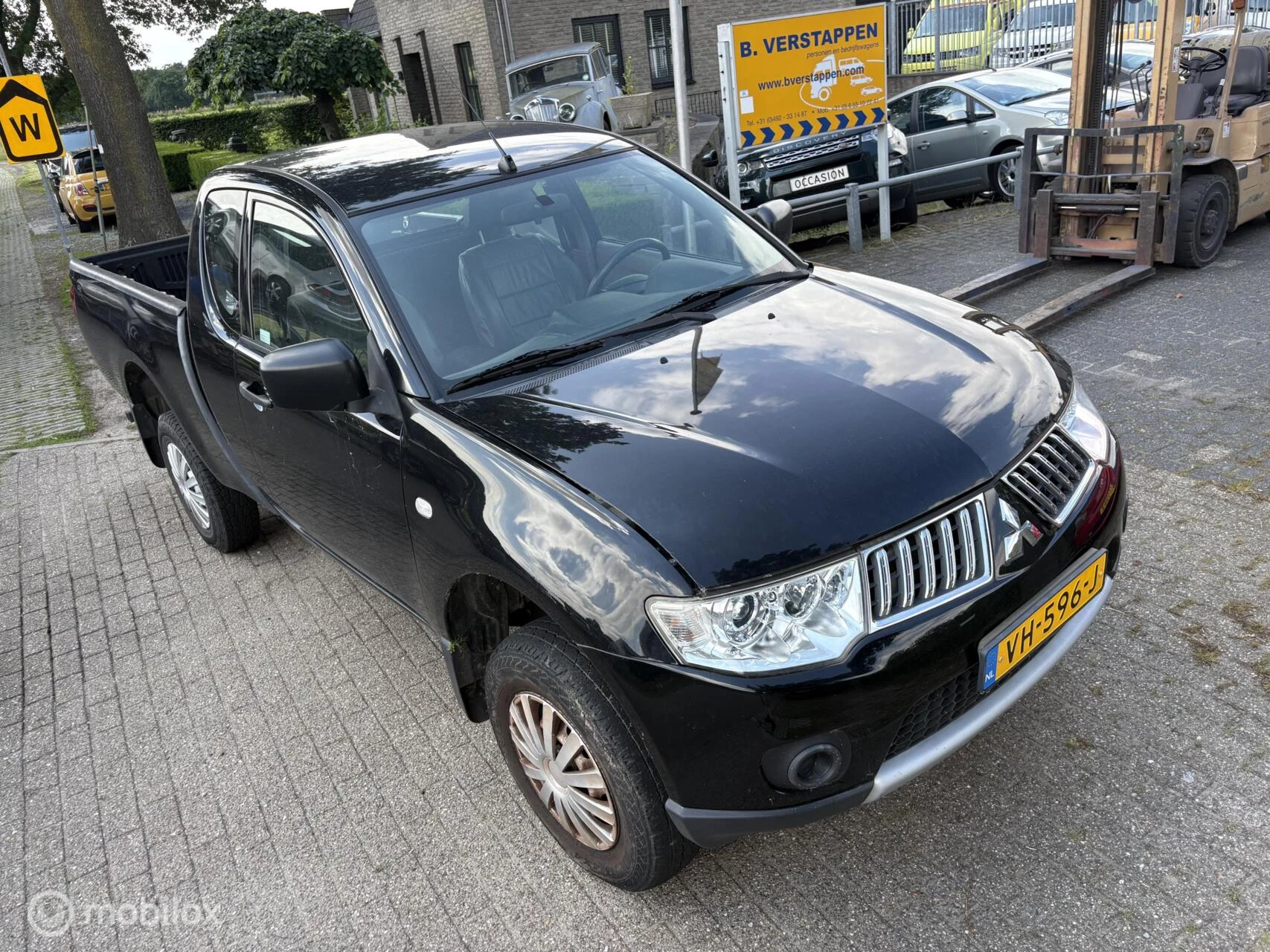 Hoofdafbeelding Mitsubishi L200