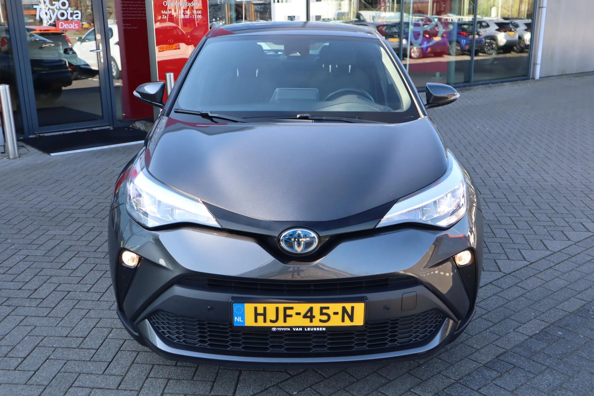 Hoofdafbeelding Toyota C-HR