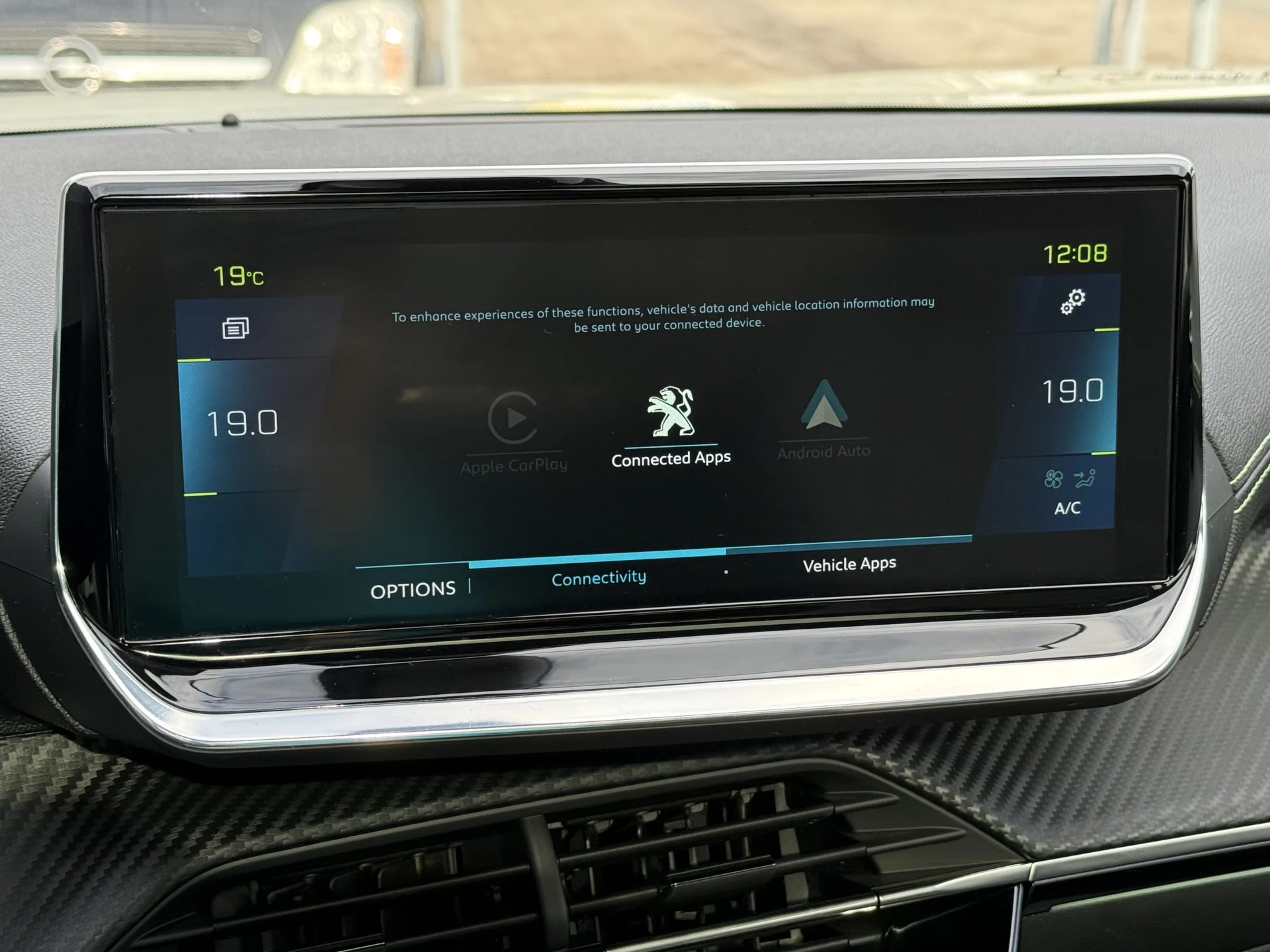 Hoofdafbeelding Peugeot e-2008