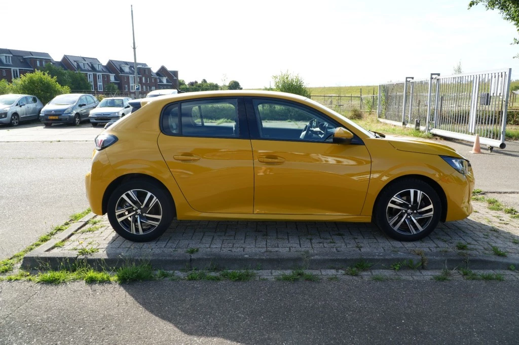 Hoofdafbeelding Peugeot 208