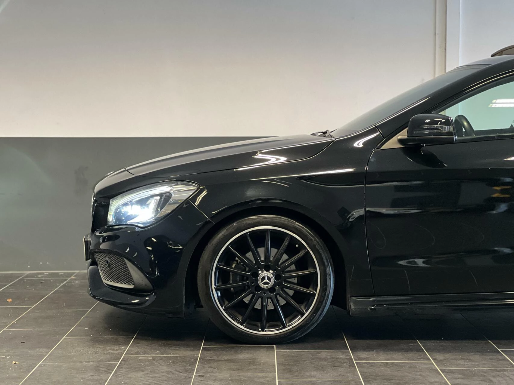 Hoofdafbeelding Mercedes-Benz CLA