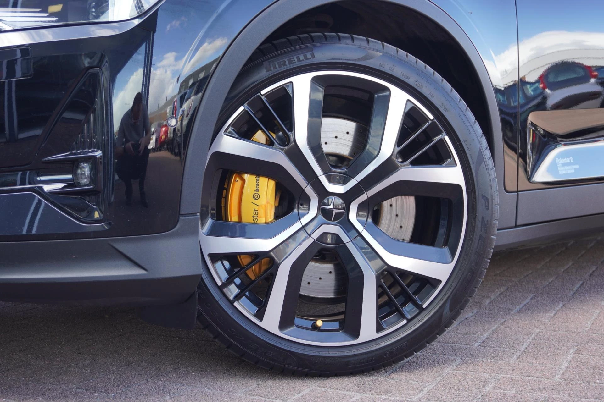 Hoofdafbeelding Polestar 2