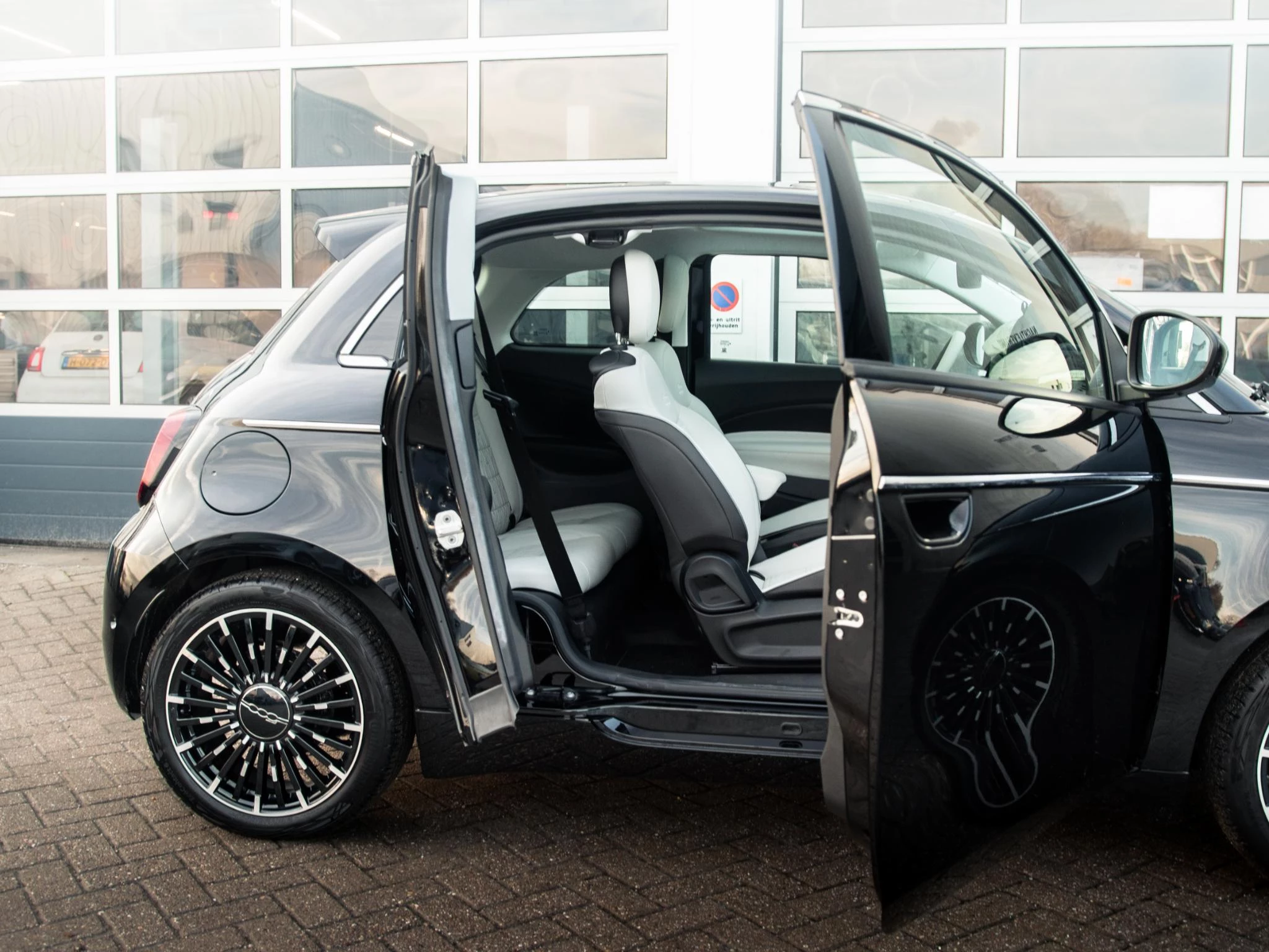 Hoofdafbeelding Fiat 500e