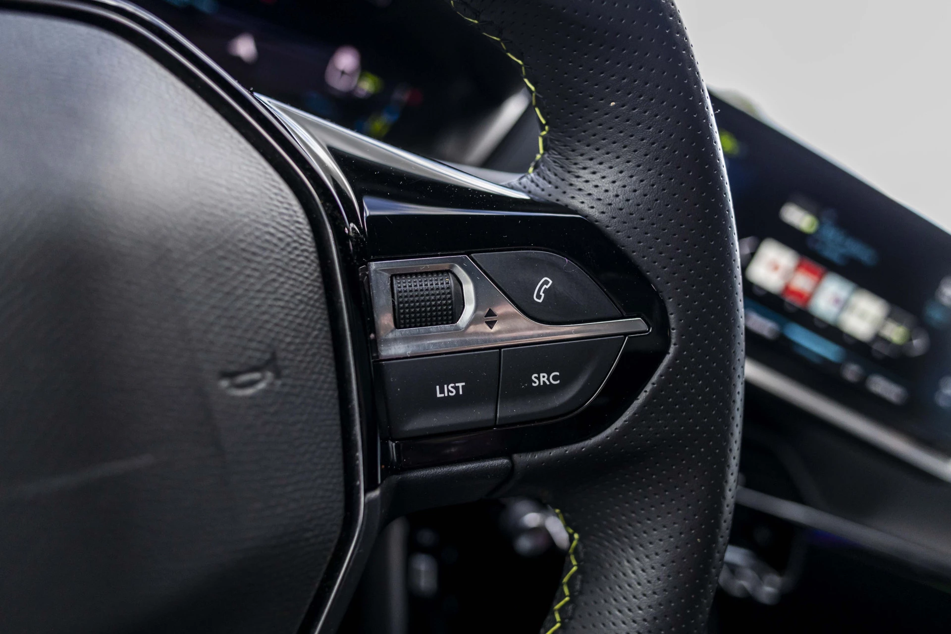 Hoofdafbeelding Peugeot e-208