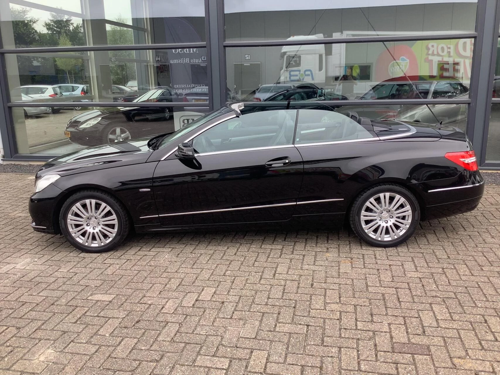 Hoofdafbeelding Mercedes-Benz E-Klasse