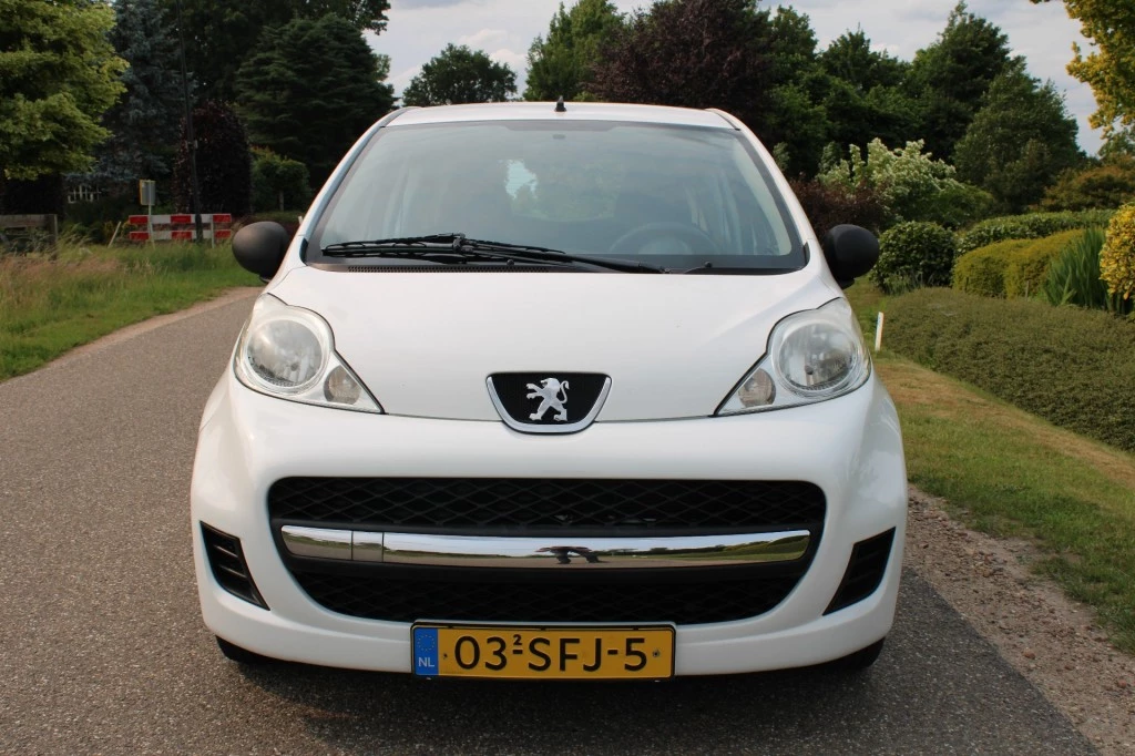 Hoofdafbeelding Peugeot 107