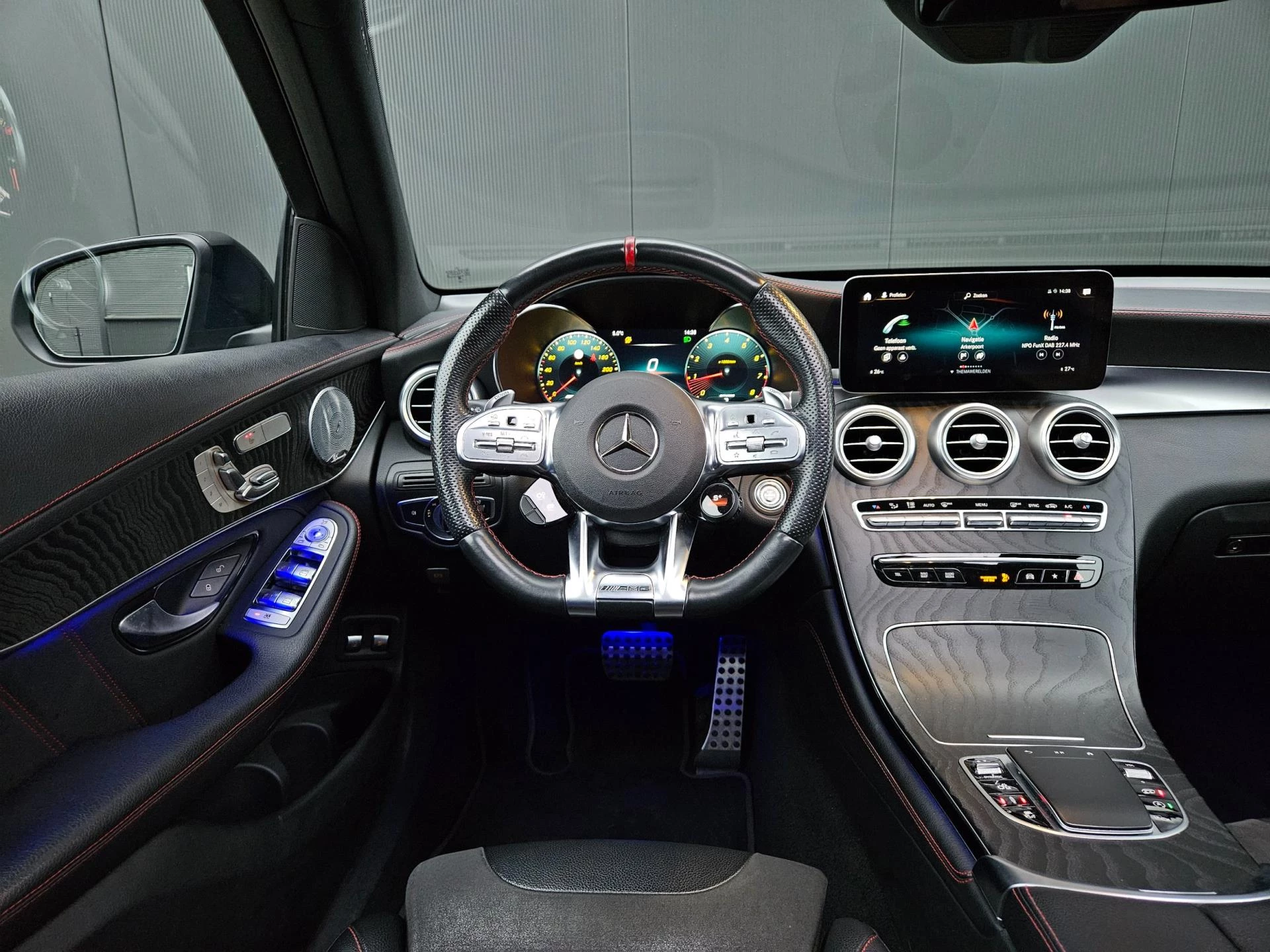 Hoofdafbeelding Mercedes-Benz GLC