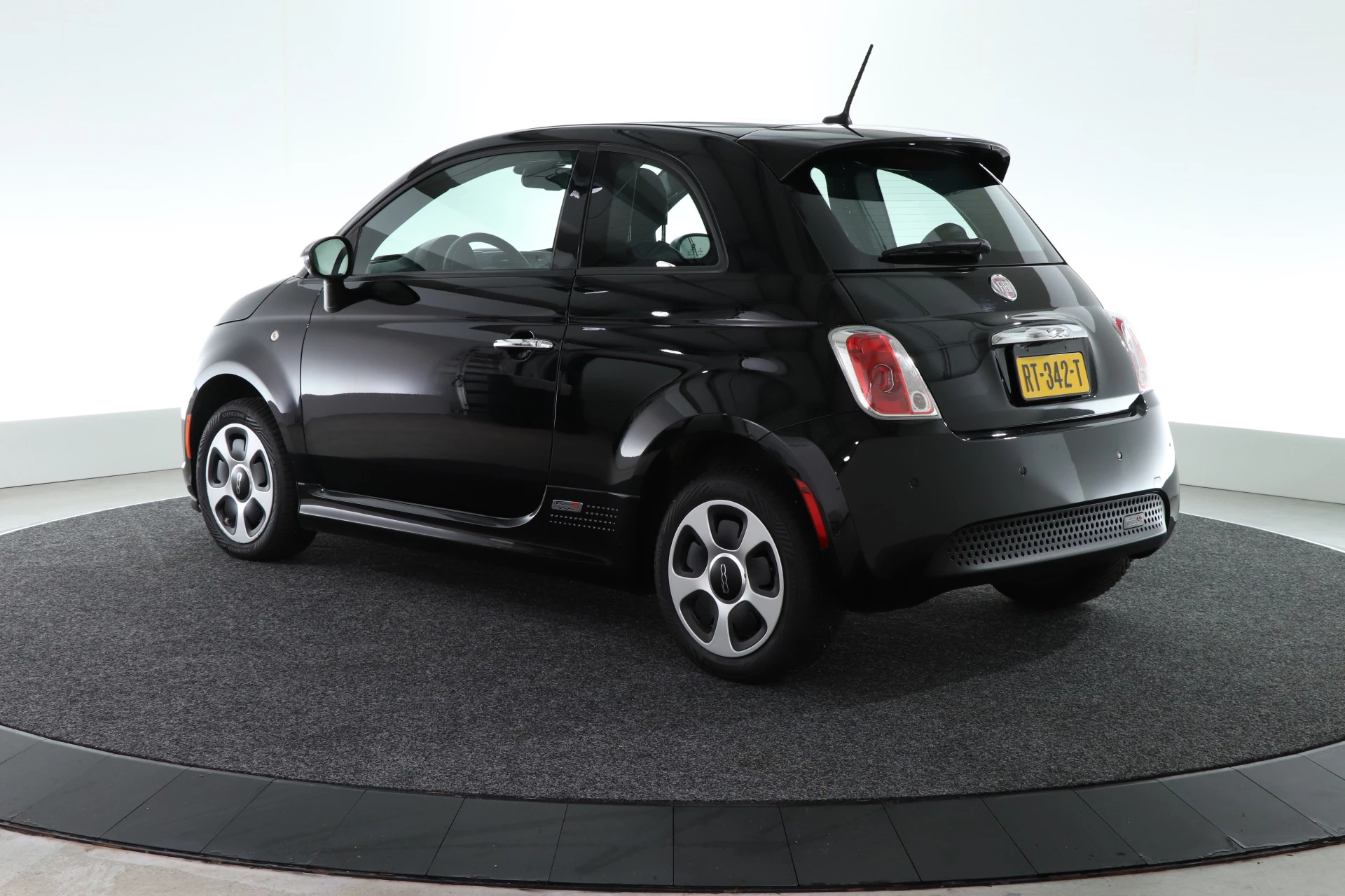 Hoofdafbeelding Fiat 500e