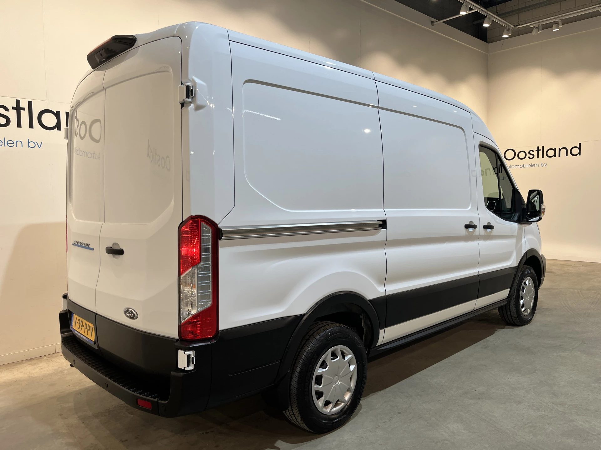 Hoofdafbeelding Ford E-Transit