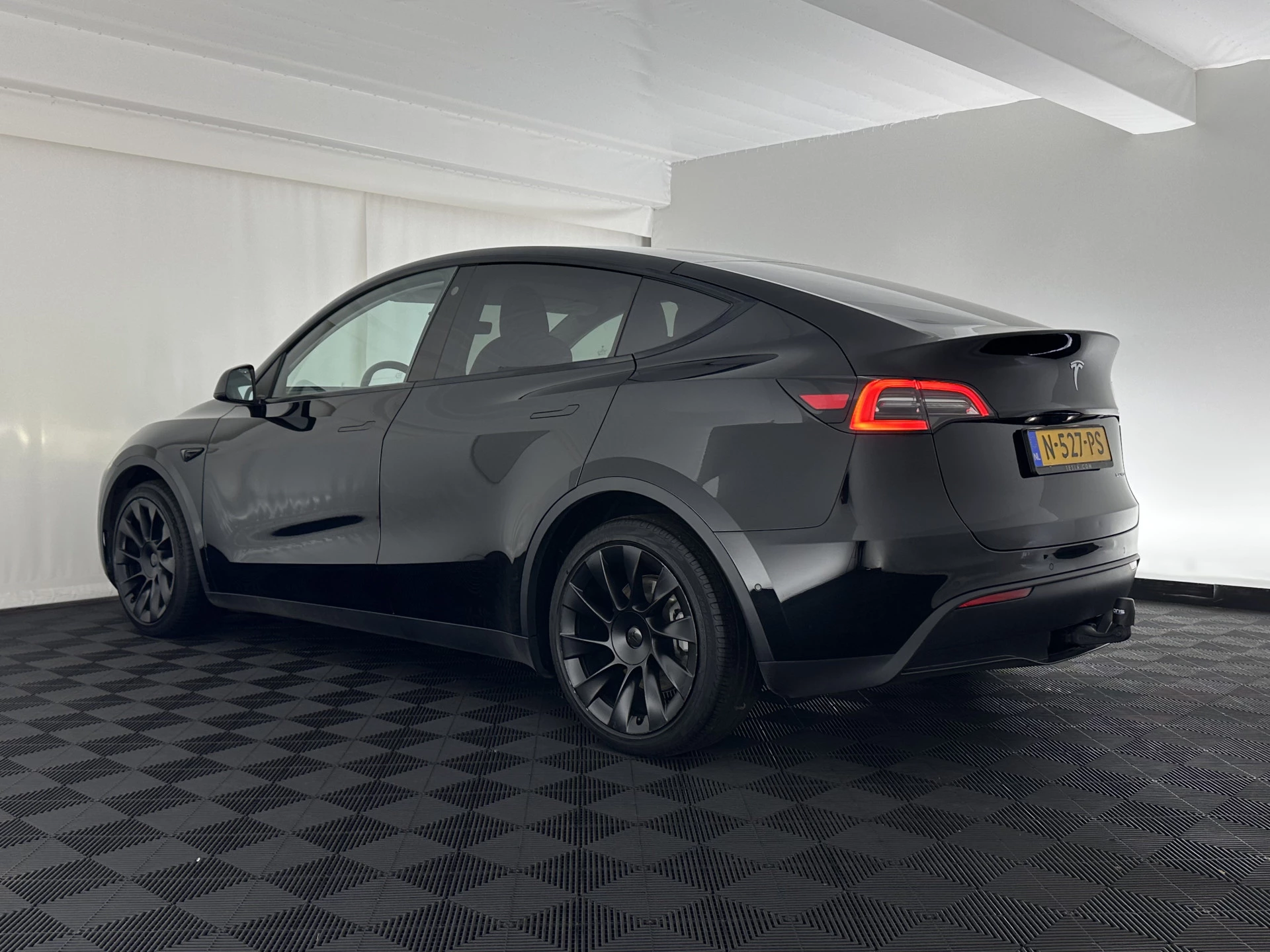 Hoofdafbeelding Tesla Model Y