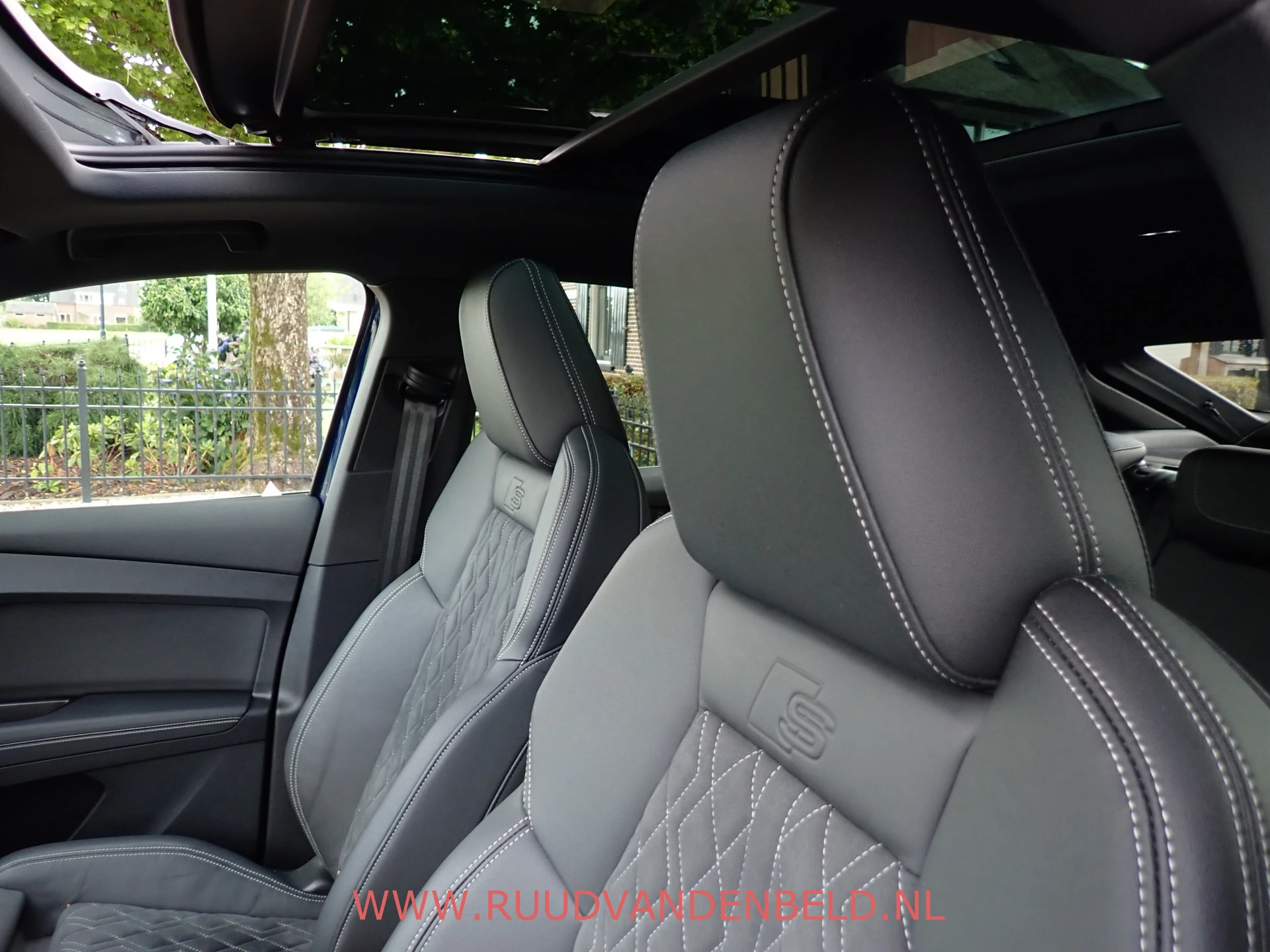 Hoofdafbeelding Audi Q4 e-tron