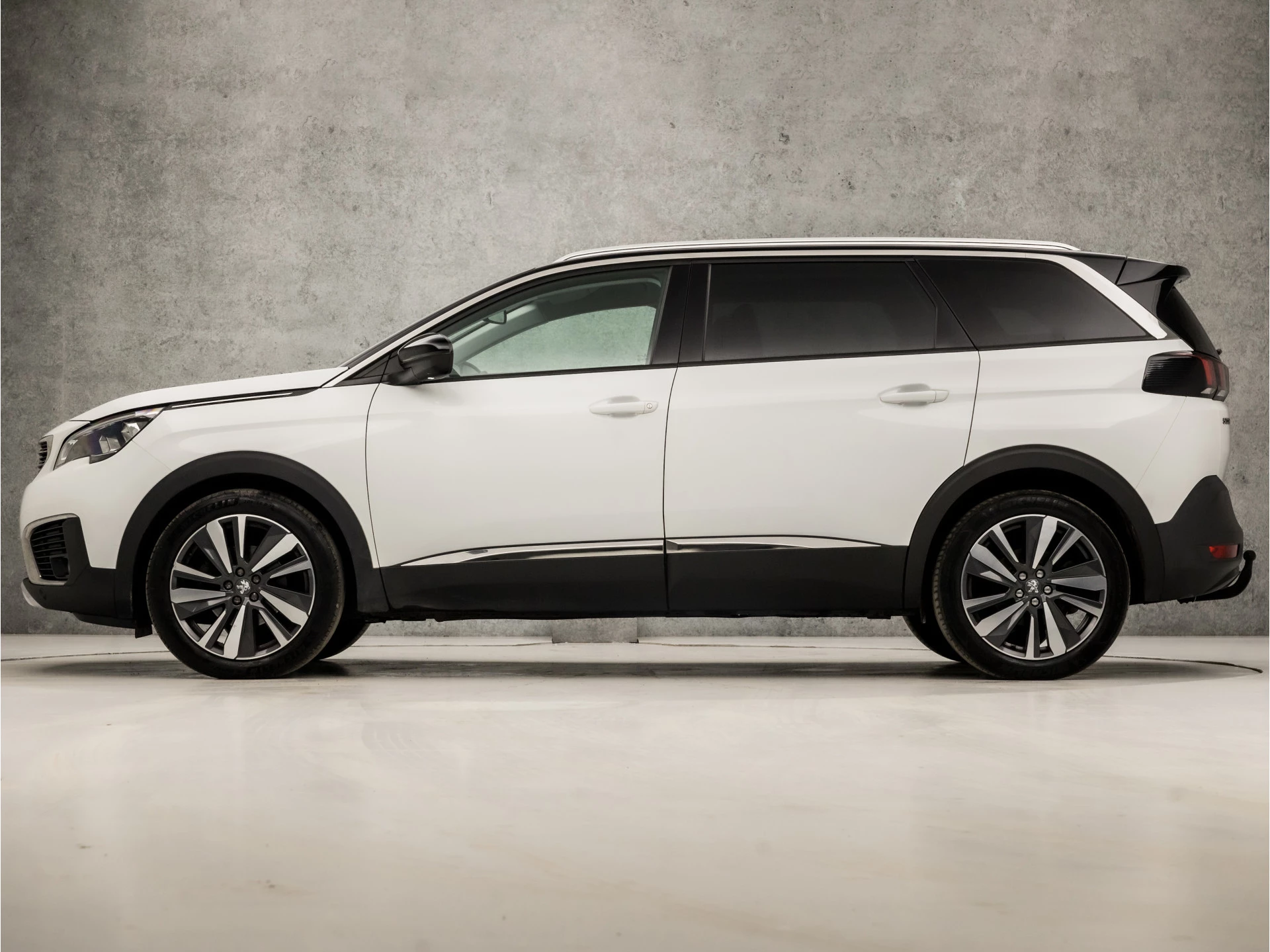 Hoofdafbeelding Peugeot 5008