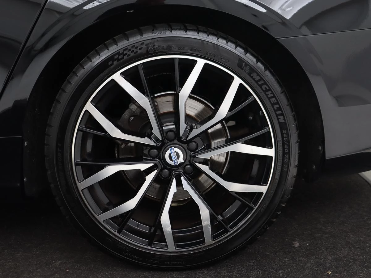 Hoofdafbeelding Volvo V90