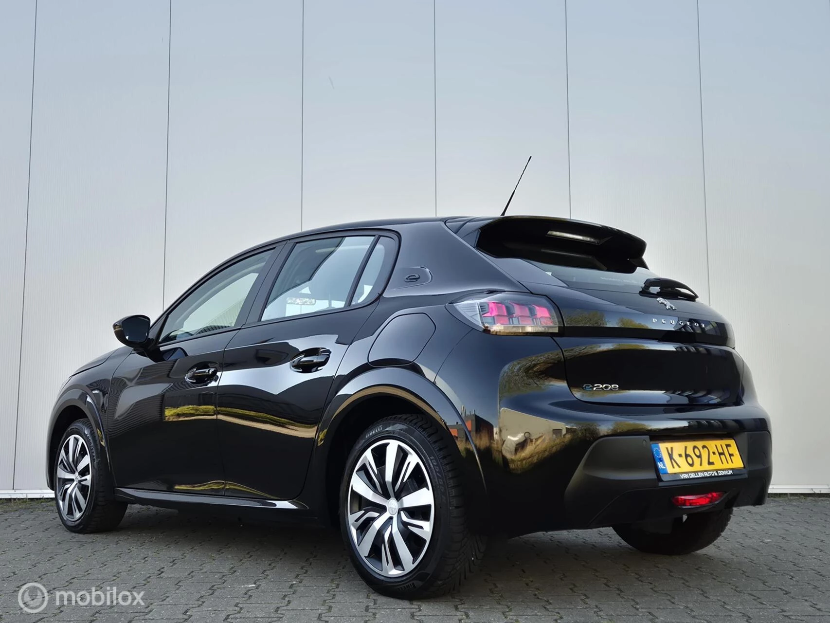 Hoofdafbeelding Peugeot e-208