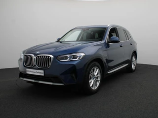 BMW X3 xDrive30e High Executive | Safety Pack | Stuurwielrand Verwarmd | Extra getint glas | Elektrisch Verstelbare Sportstoelen | Head-Up Display | HiFi | 18''