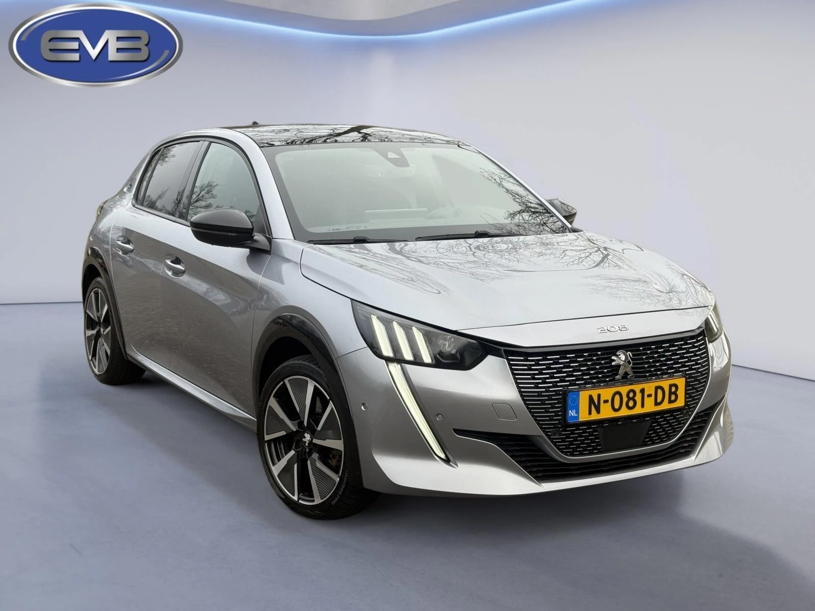 Hoofdafbeelding Peugeot e-208