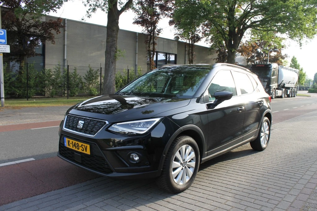Hoofdafbeelding SEAT Arona