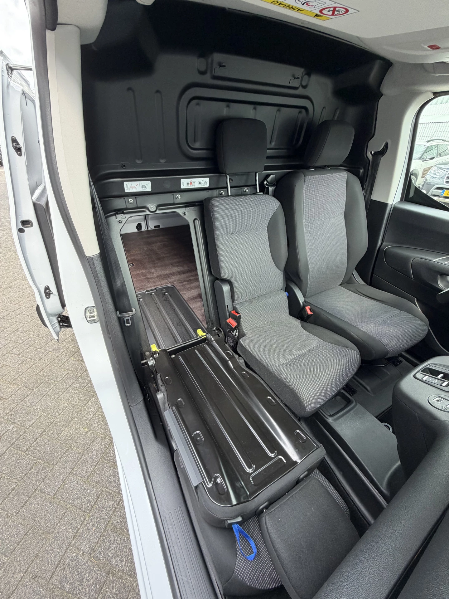 Hoofdafbeelding Citroën ë-Berlingo