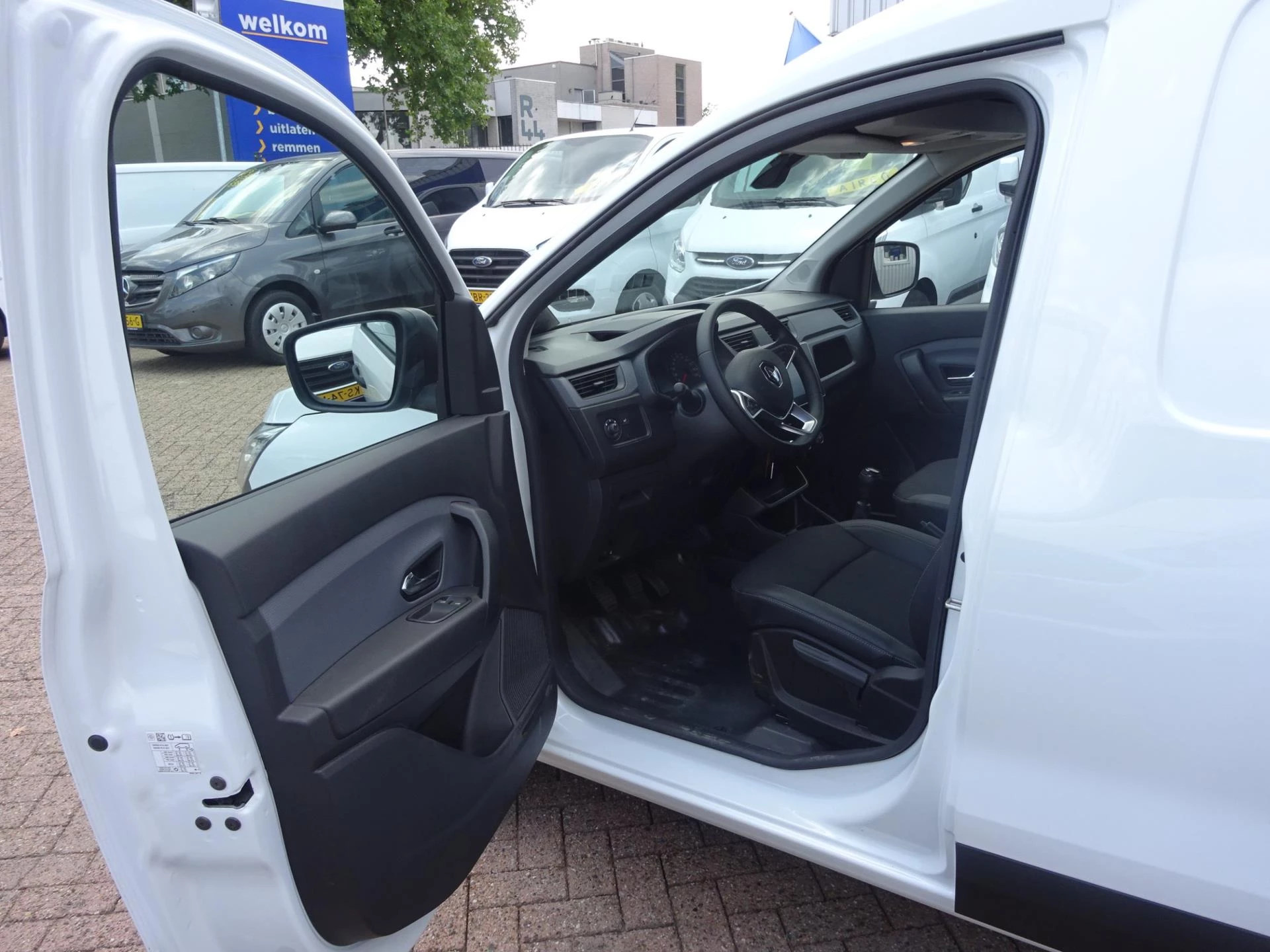 Hoofdafbeelding Renault Express
