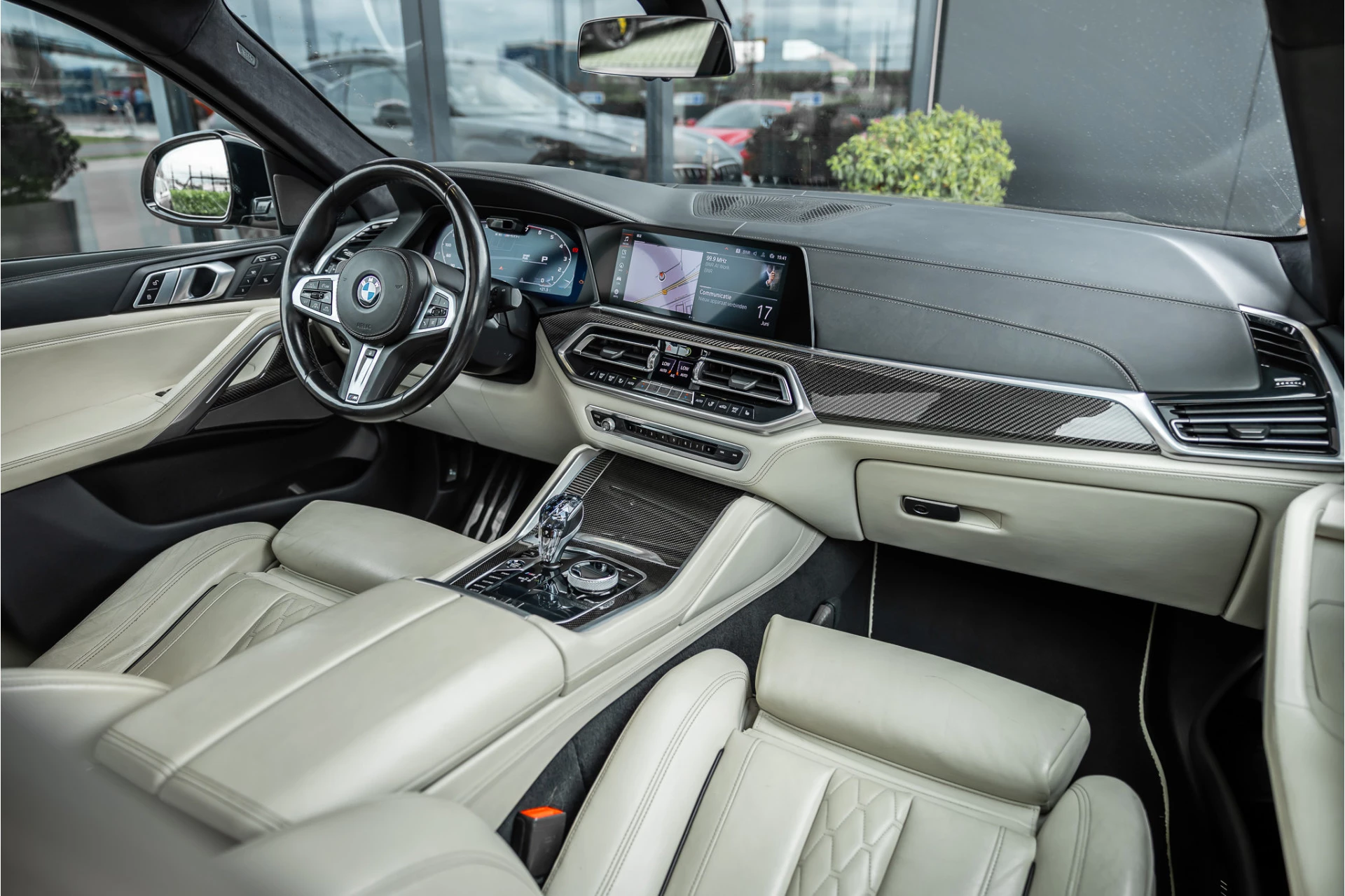 Hoofdafbeelding BMW X6