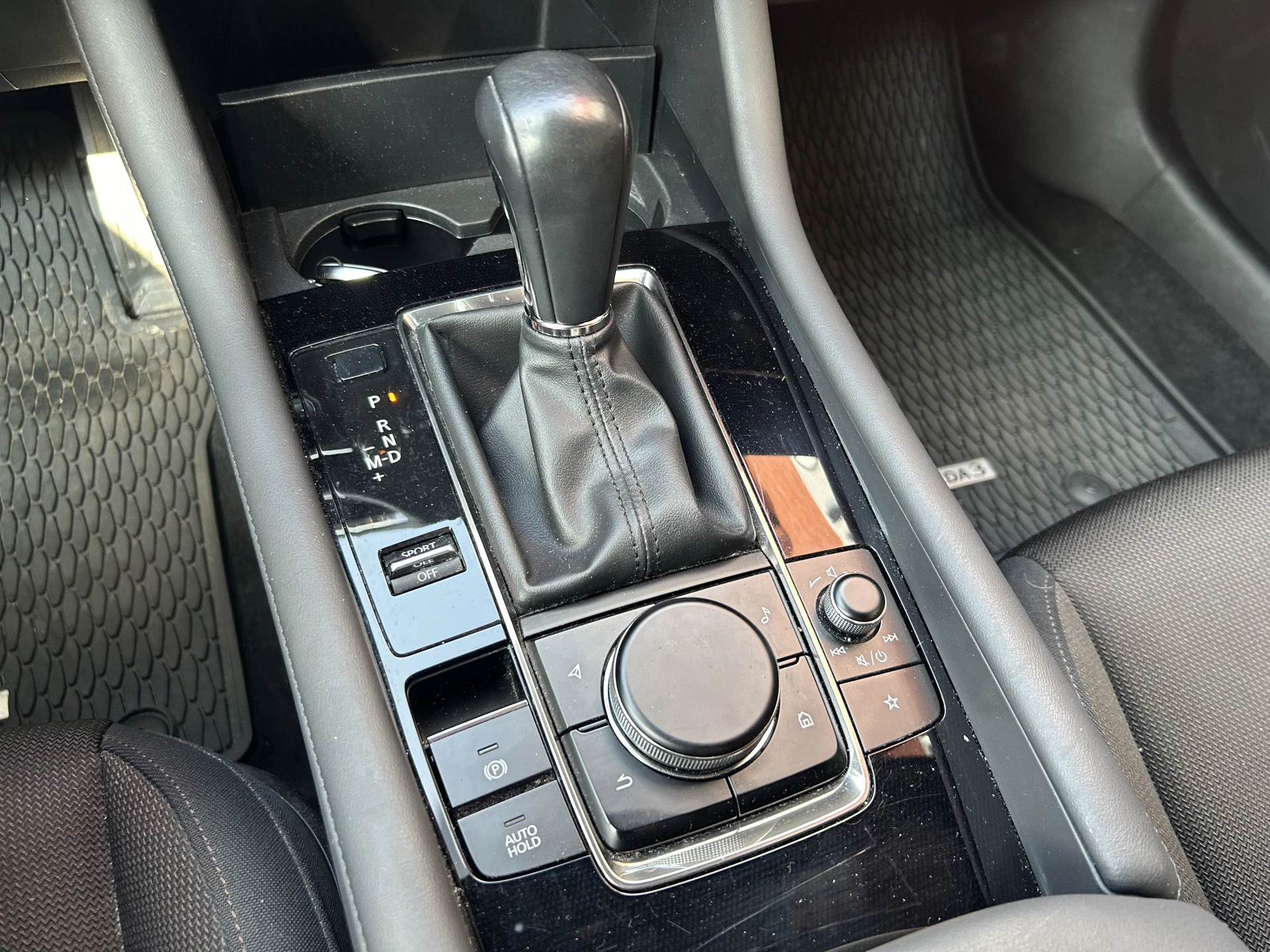 Hoofdafbeelding Mazda 3